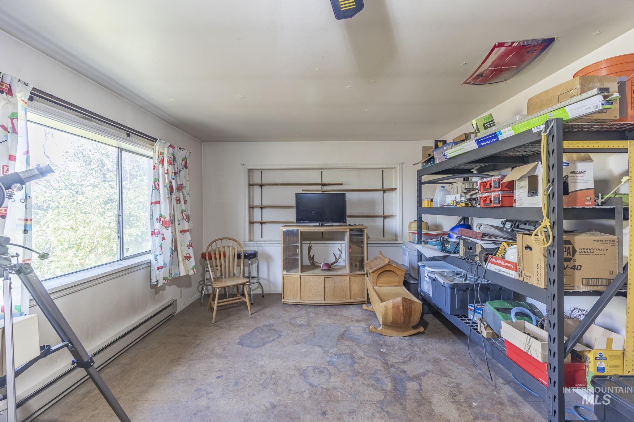 702 N D Street Property Photo 21
