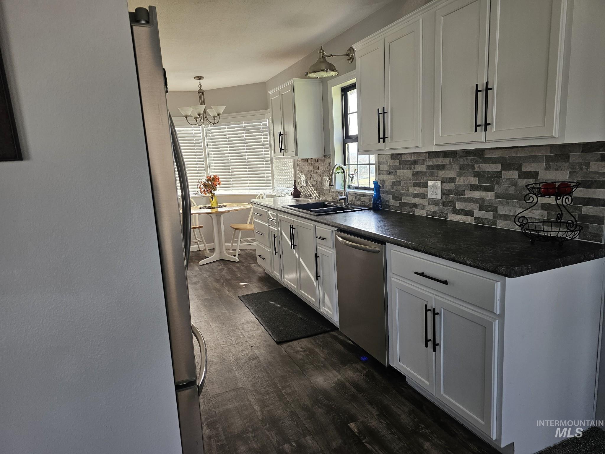 716 Hughes Drive Property Photo 38