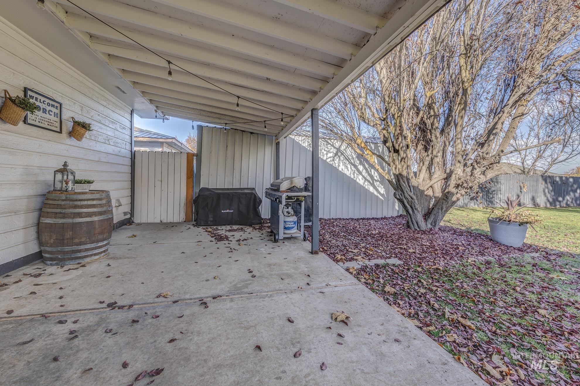 672 Nw 16th Street Property Photo 21