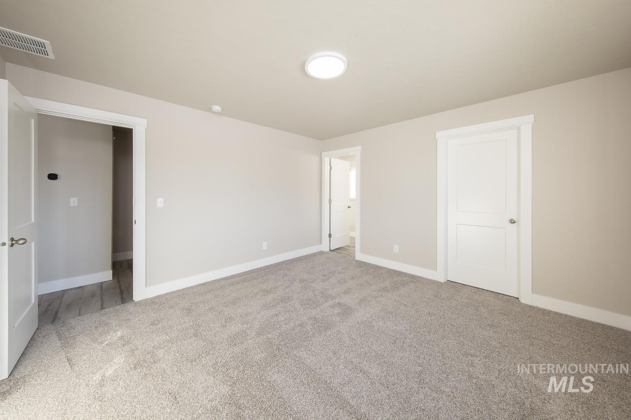 1671 Regency Way Property Photo 10