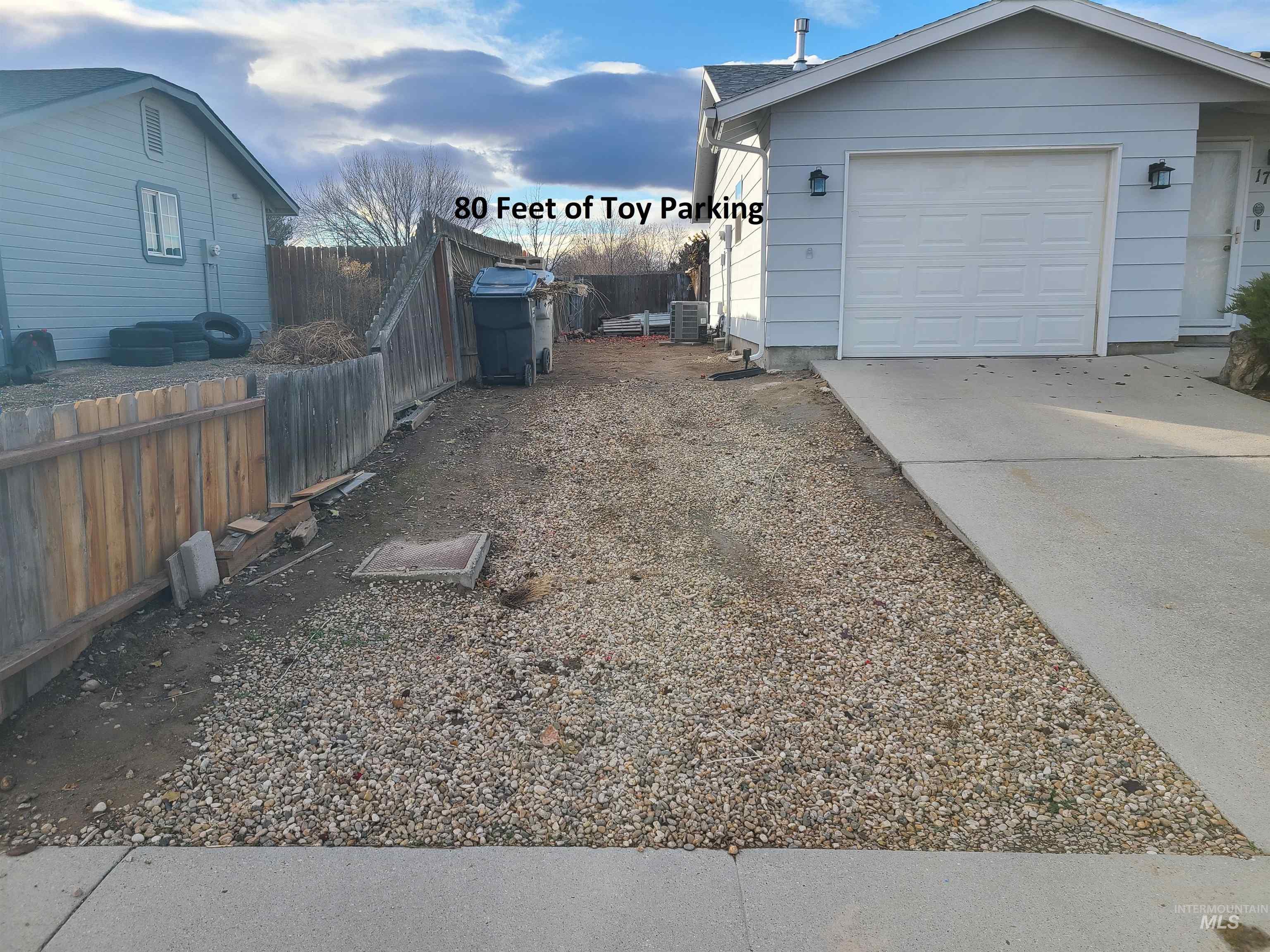 1704 Carol Ave Property Photo 4