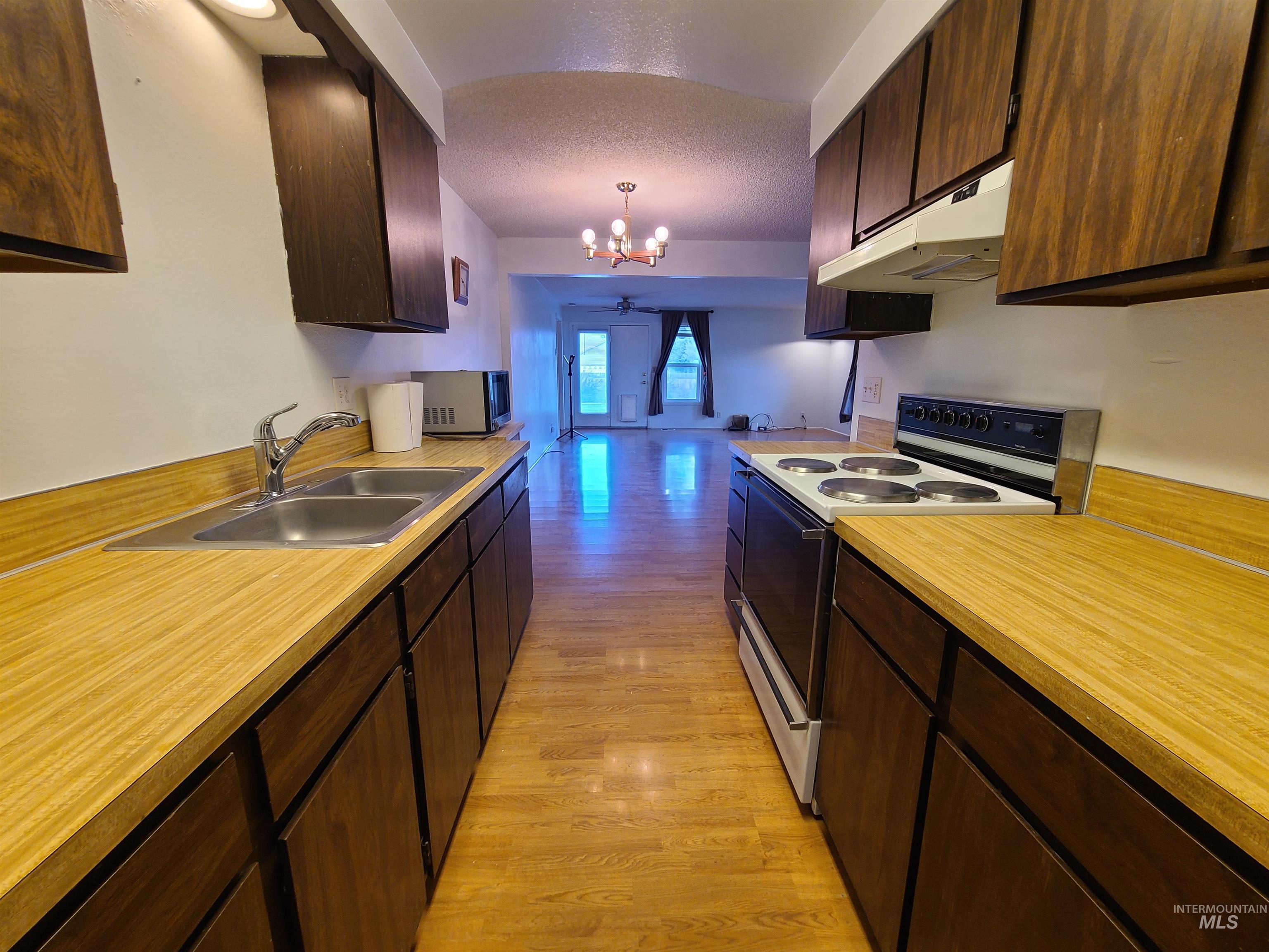 1704 Carol Ave Property Photo 13