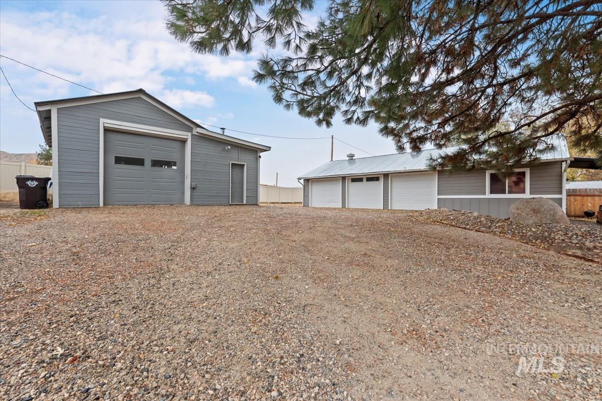 535 Highway 52 Property Photo 5