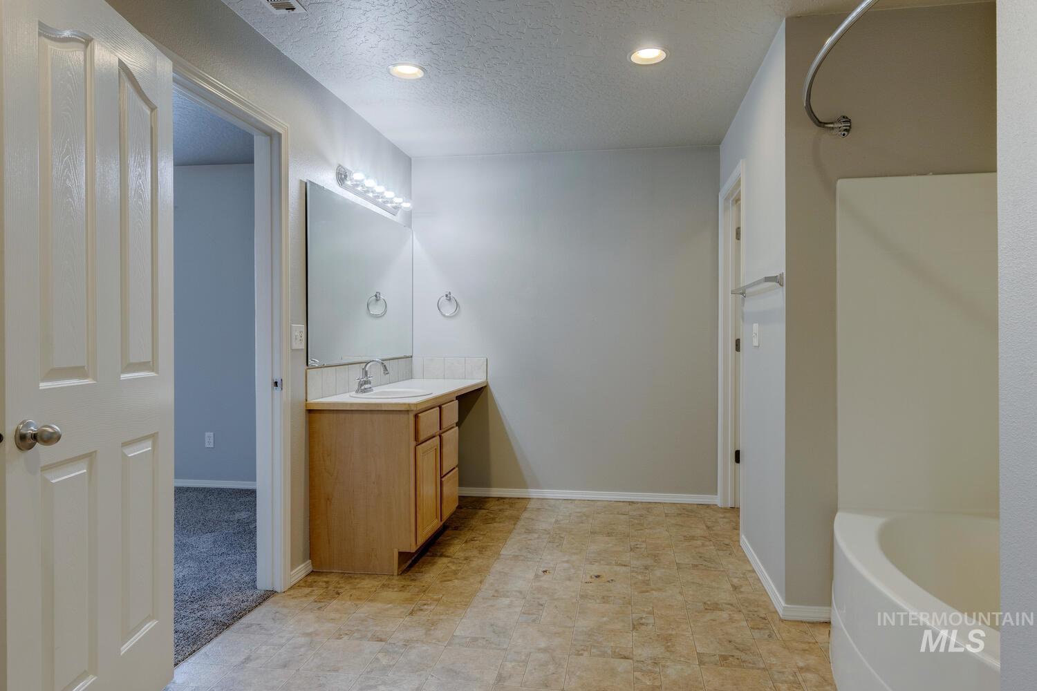 9128 Lillywood Property Photo 21