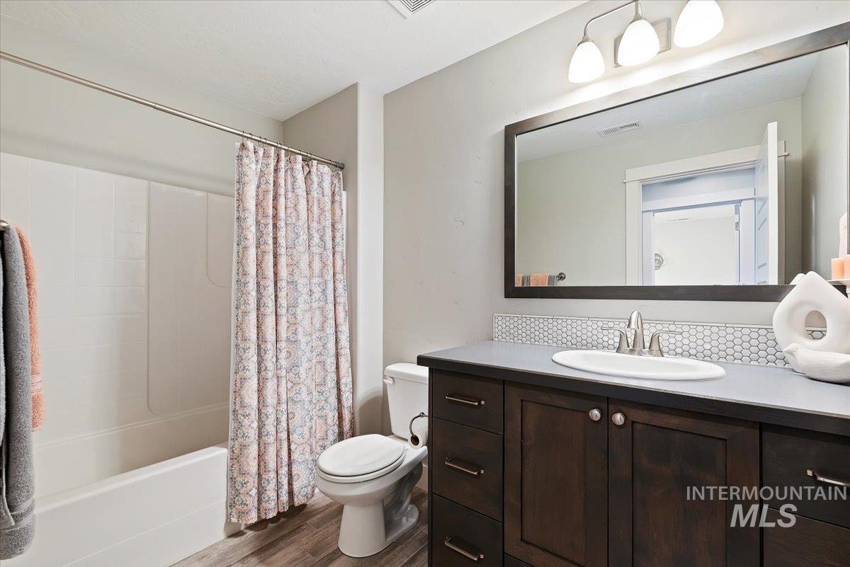 5302 S Montague Way Property Photo 26