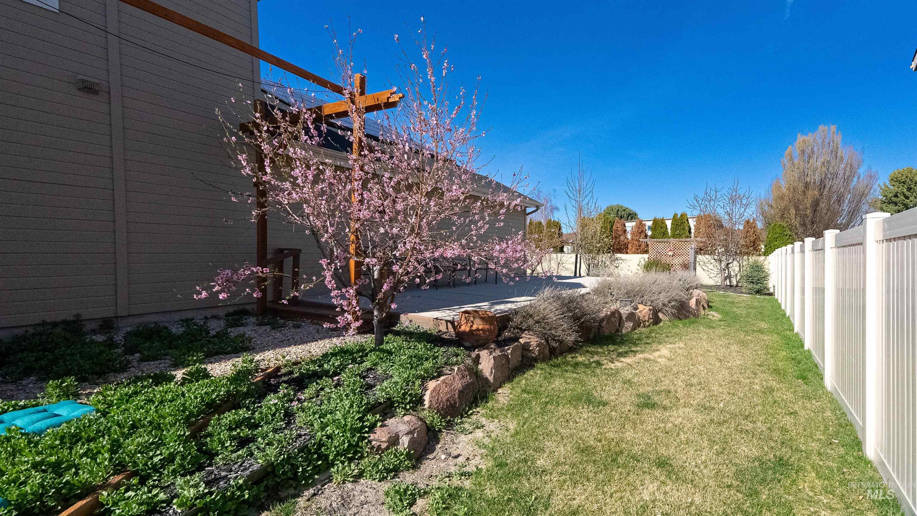 15648 Cumulus Way Property Photo 44