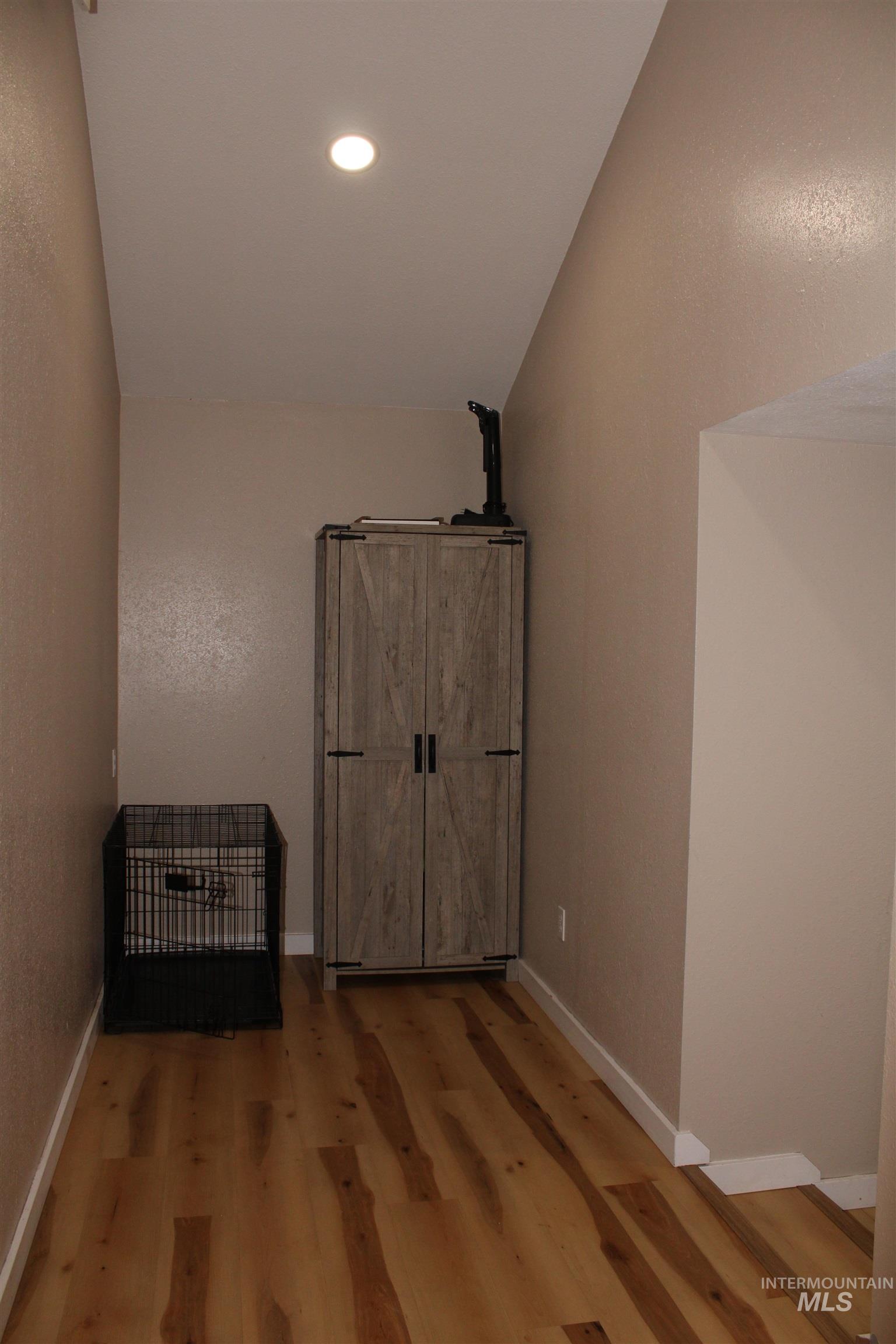 109 N Hornet Creek St Property Photo 24