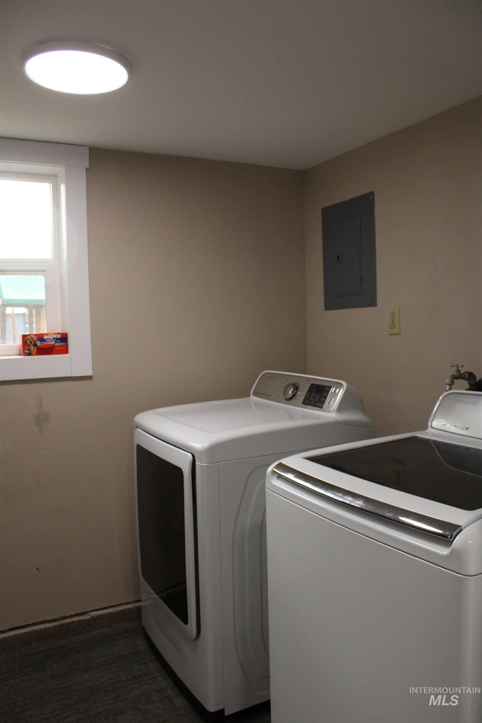 109 N Hornet Creek St Property Photo 25
