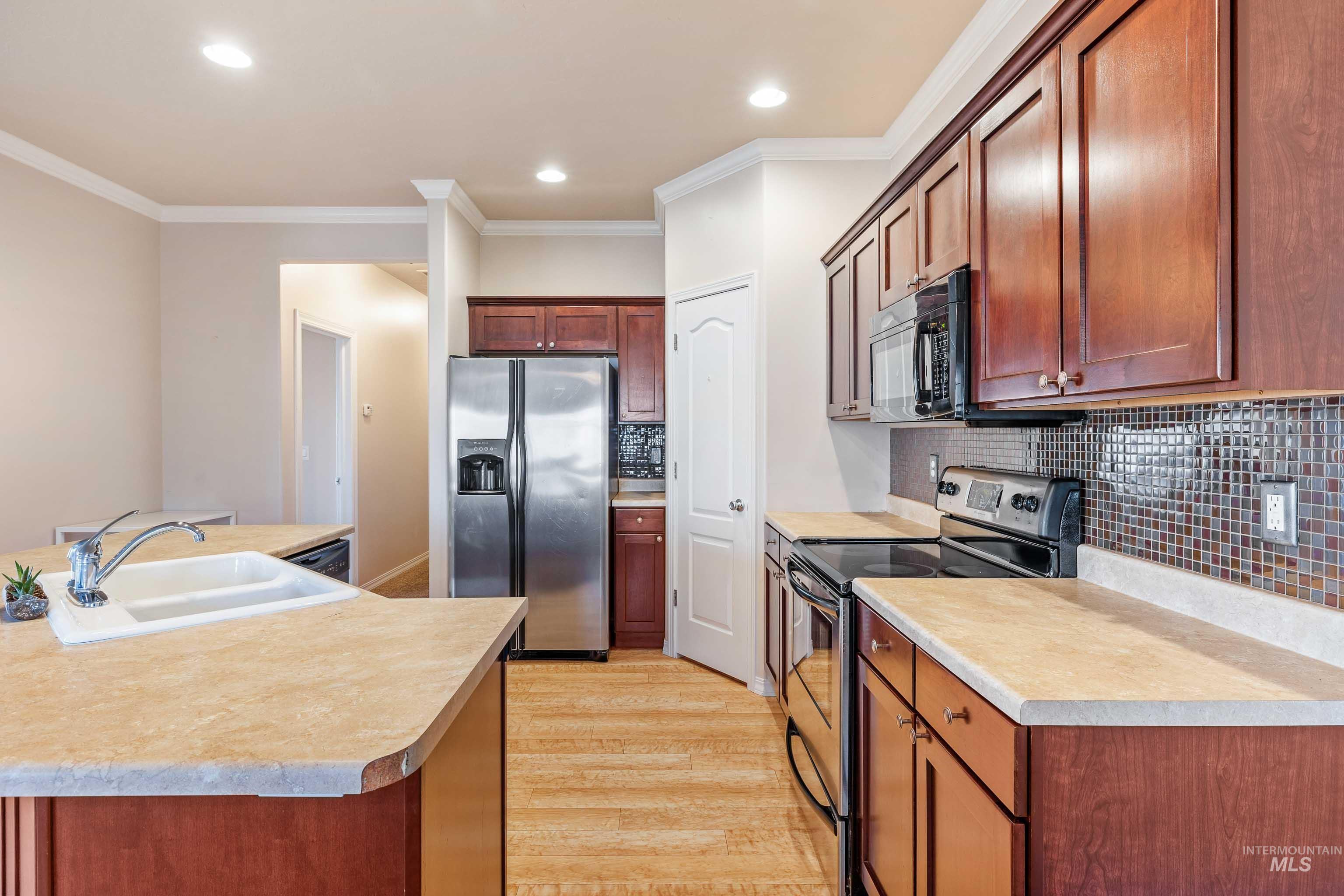 199 New Hampshire Way Property Photo 13
