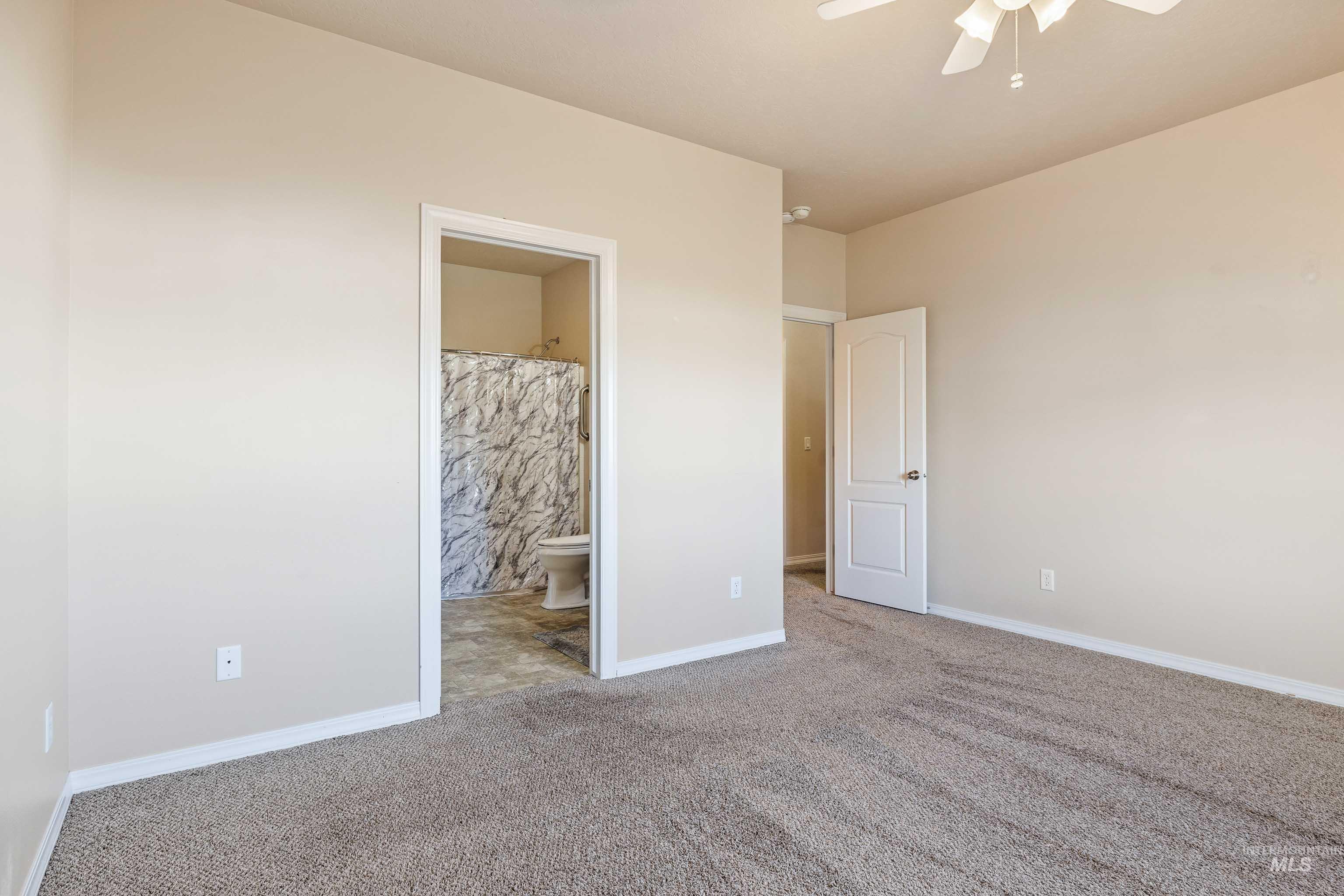 199 New Hampshire Way Property Photo 19