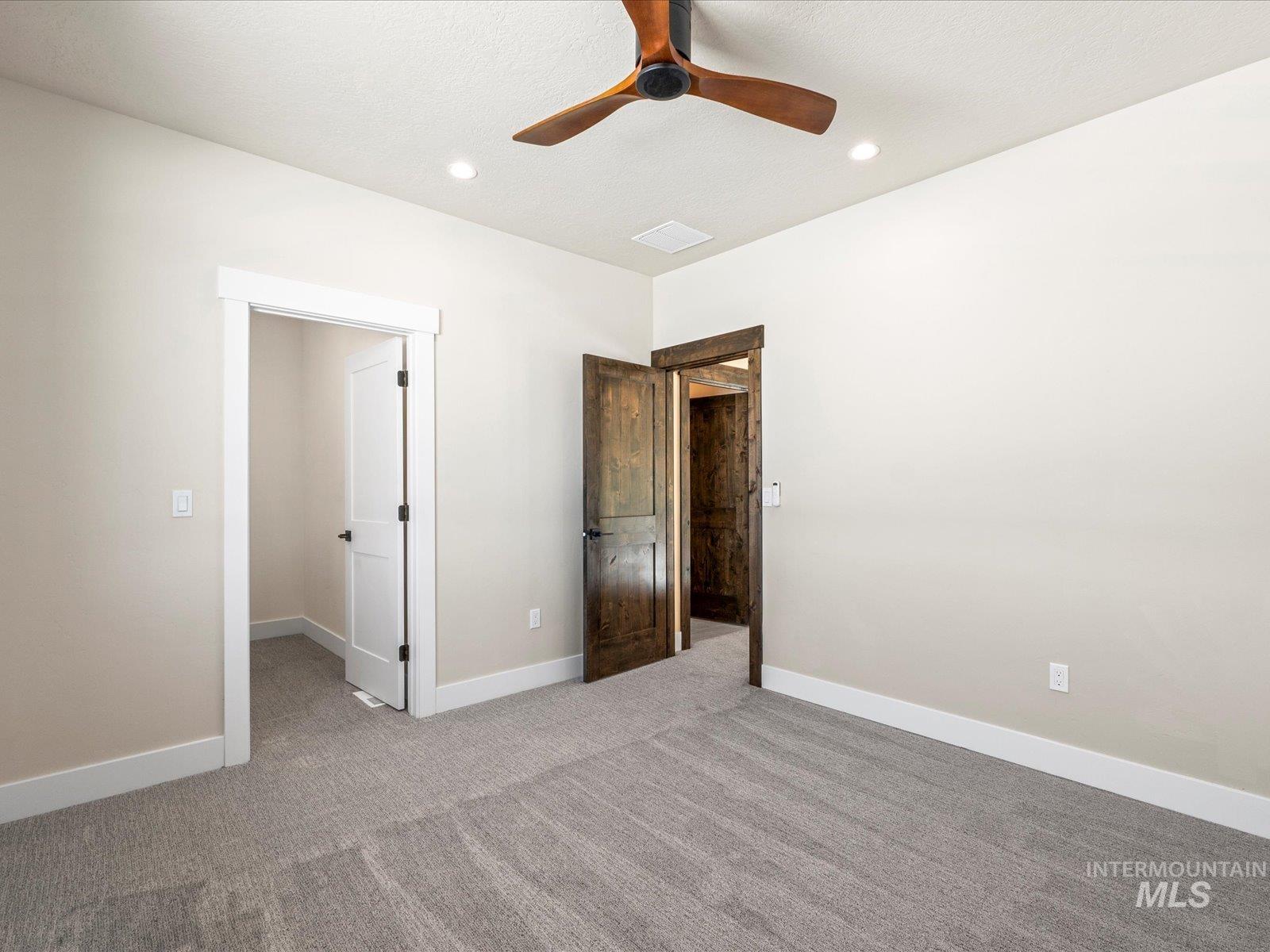13156 Hawks Bay Property Photo 22