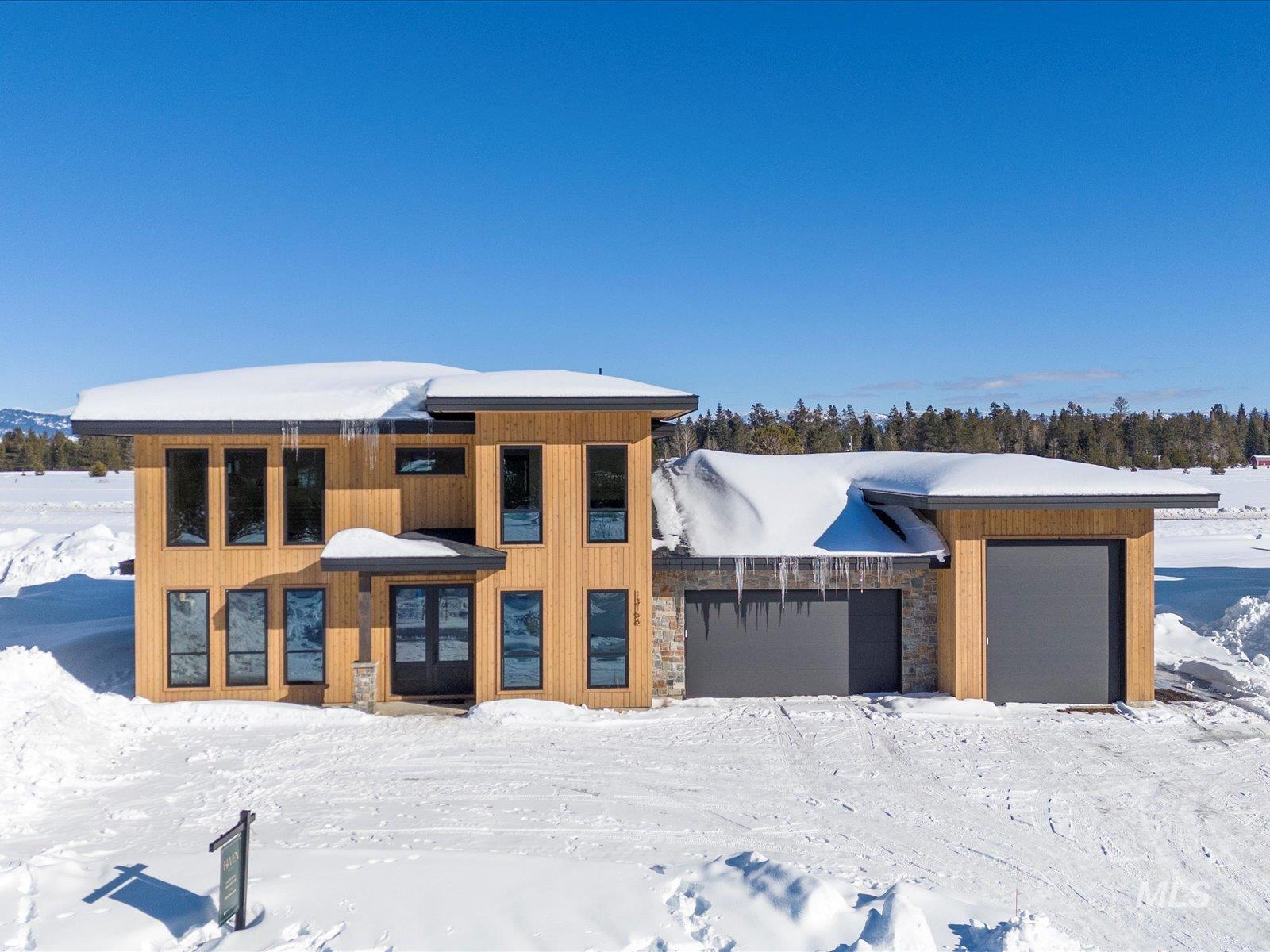 13156 Hawks Bay Property Photo 28