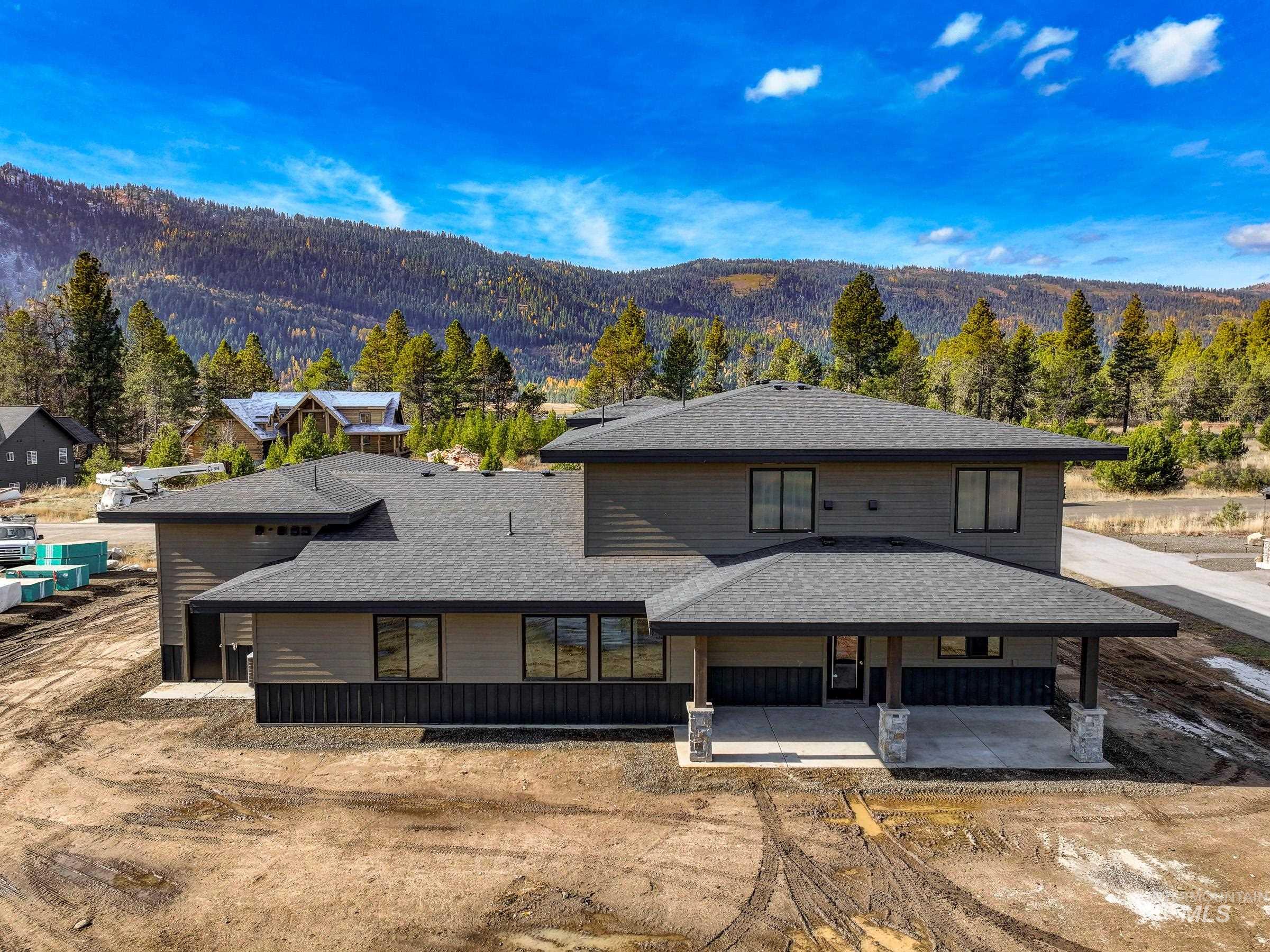 13156 Hawks Bay Property Photo 31