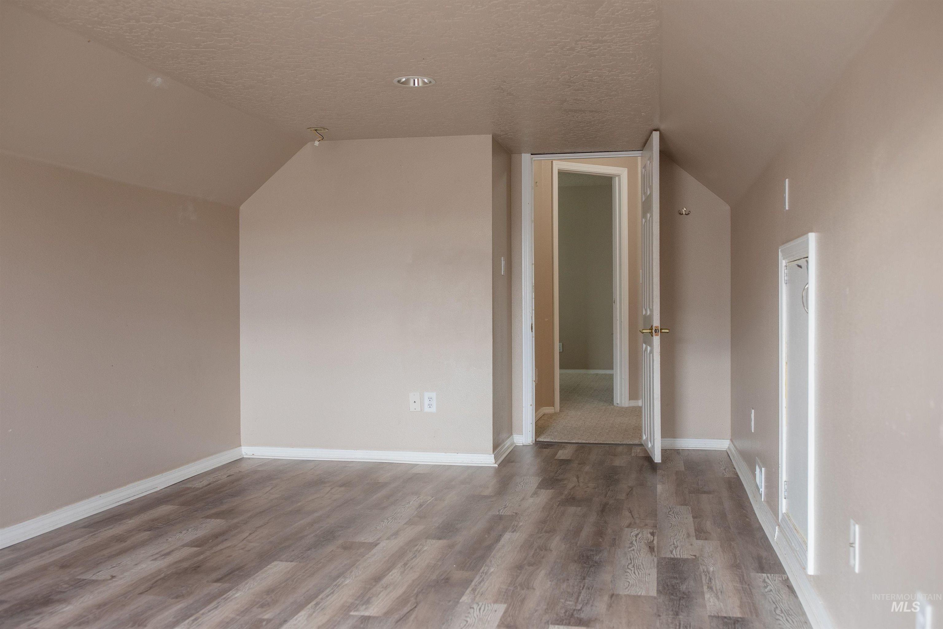 3606 Dorman Ave Property Photo 7