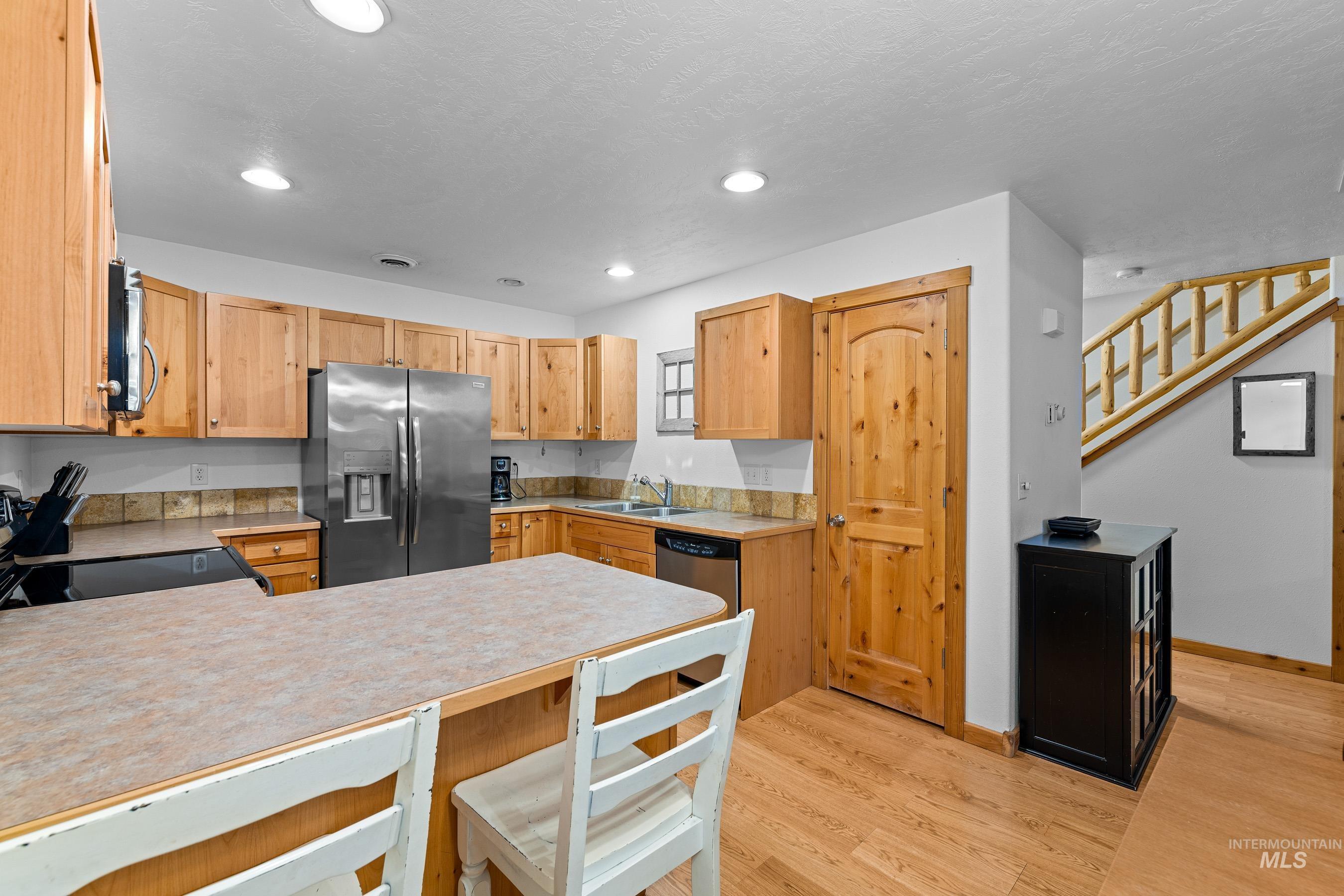 1644 N Davis Property Photo 12