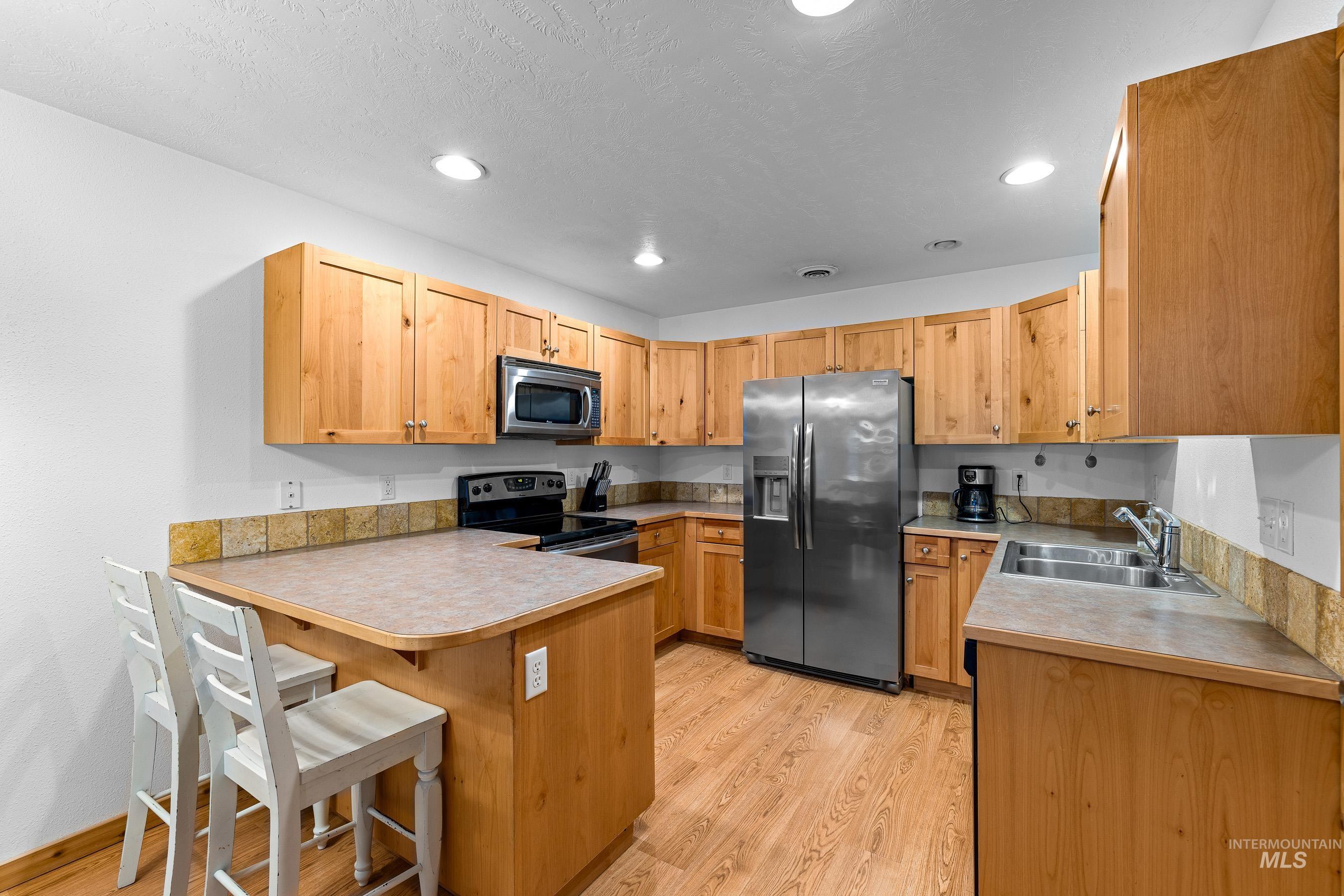 1644 N Davis Property Photo 13