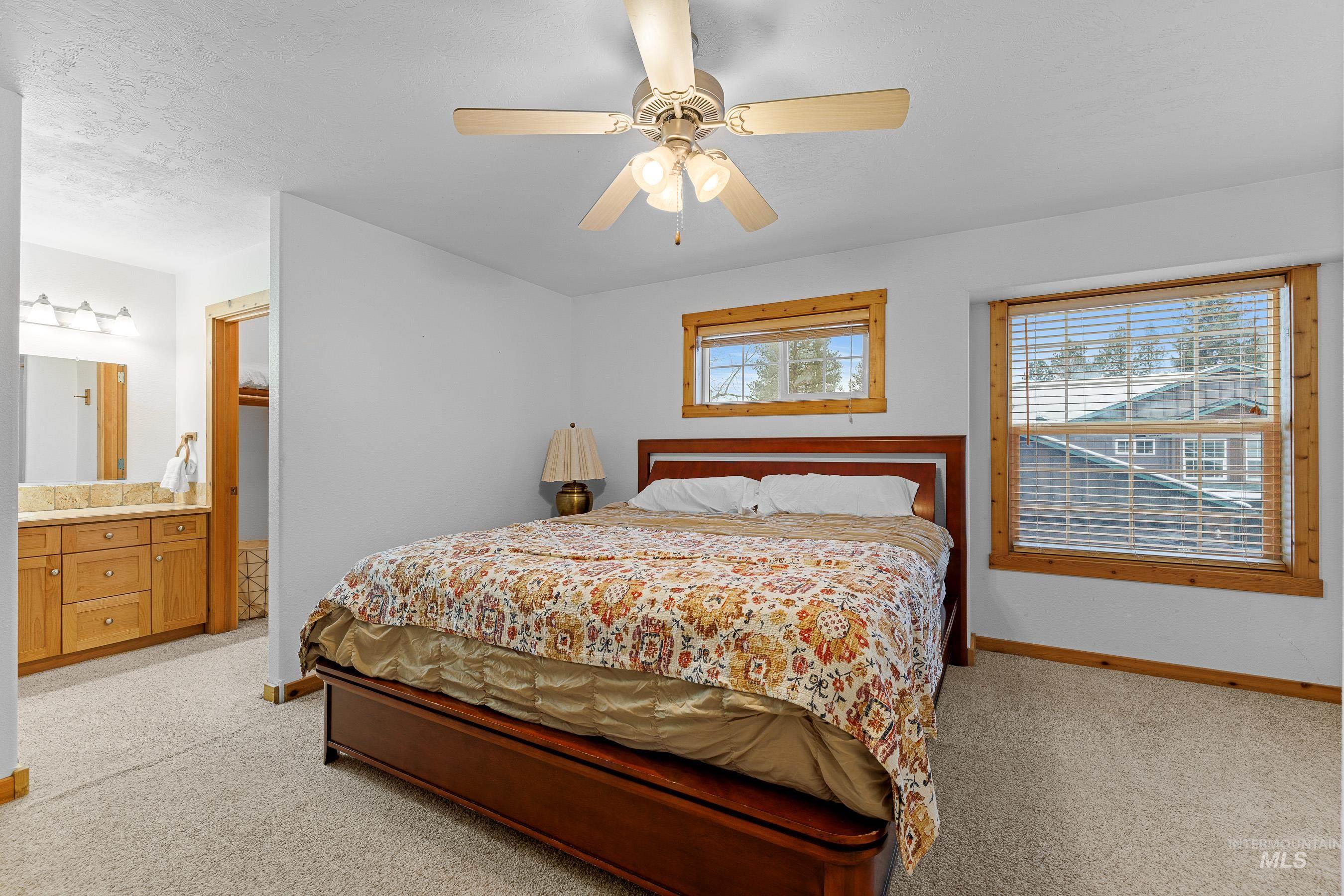 1644 N Davis Property Photo 19