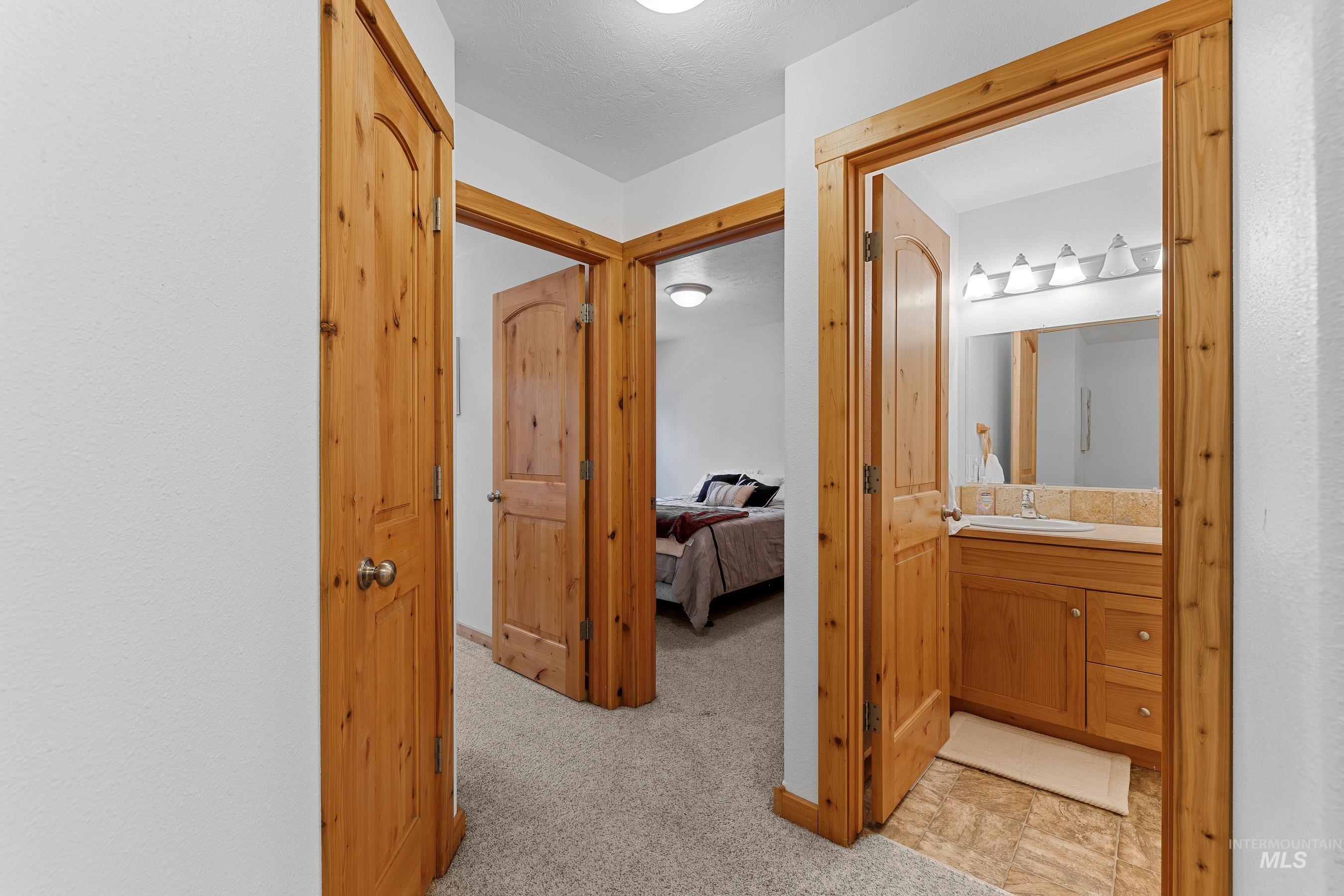 1644 N Davis Property Photo 26