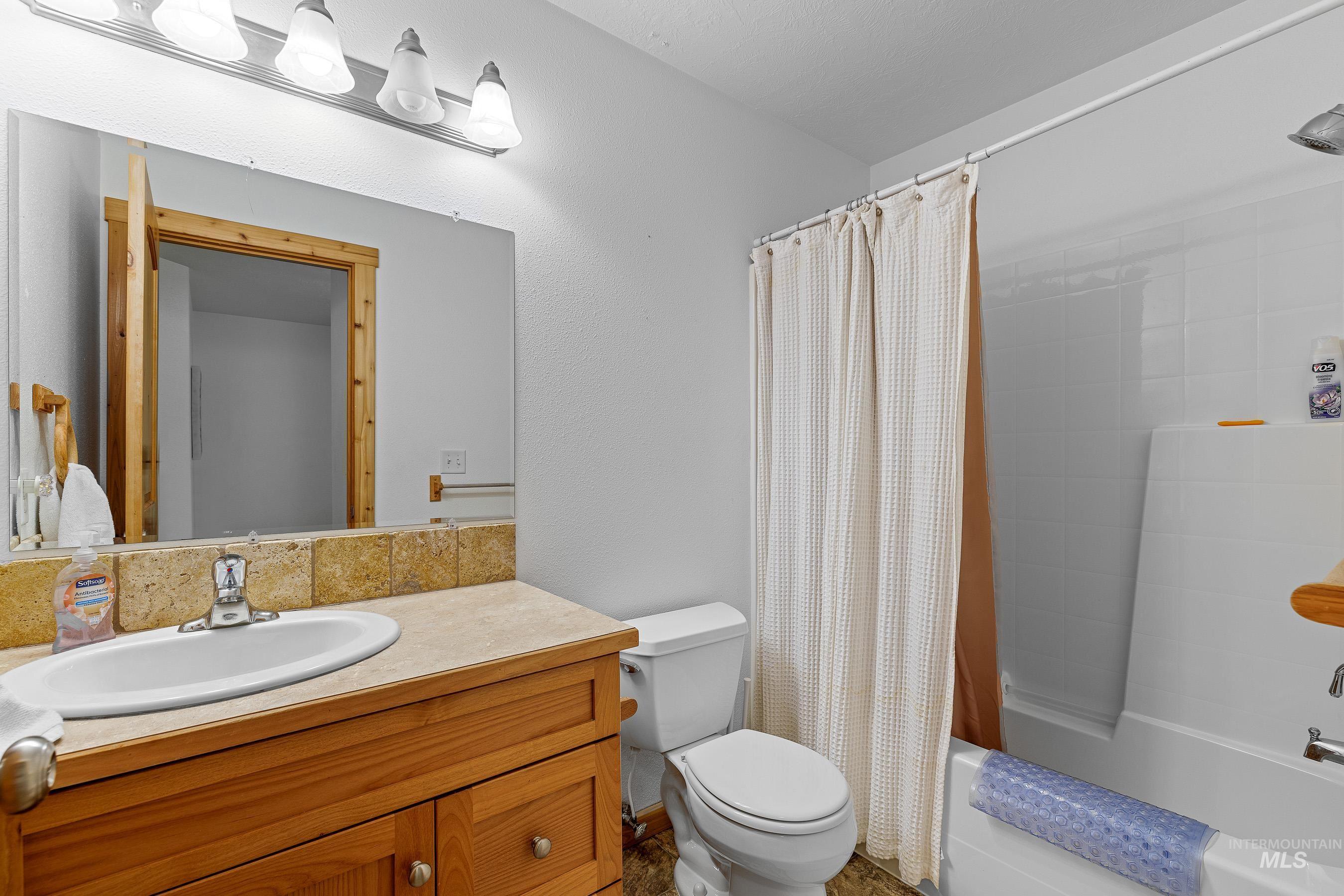 1644 N Davis Property Photo 29