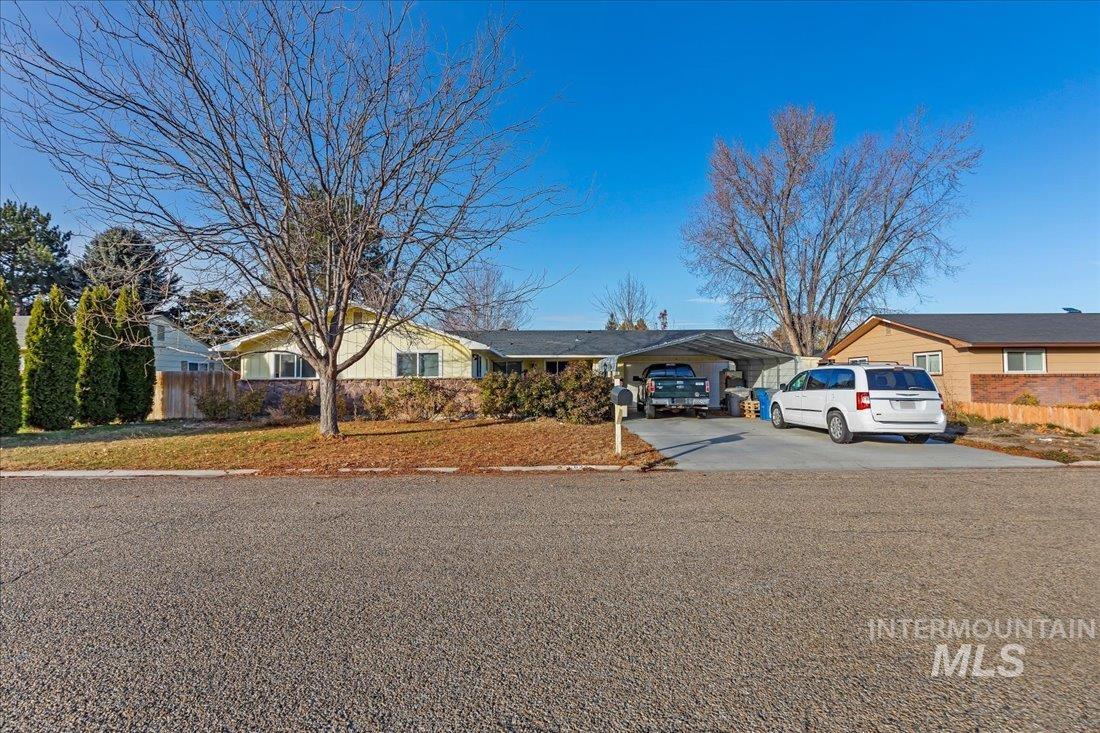 624 Winther Blvd Property Photo 1