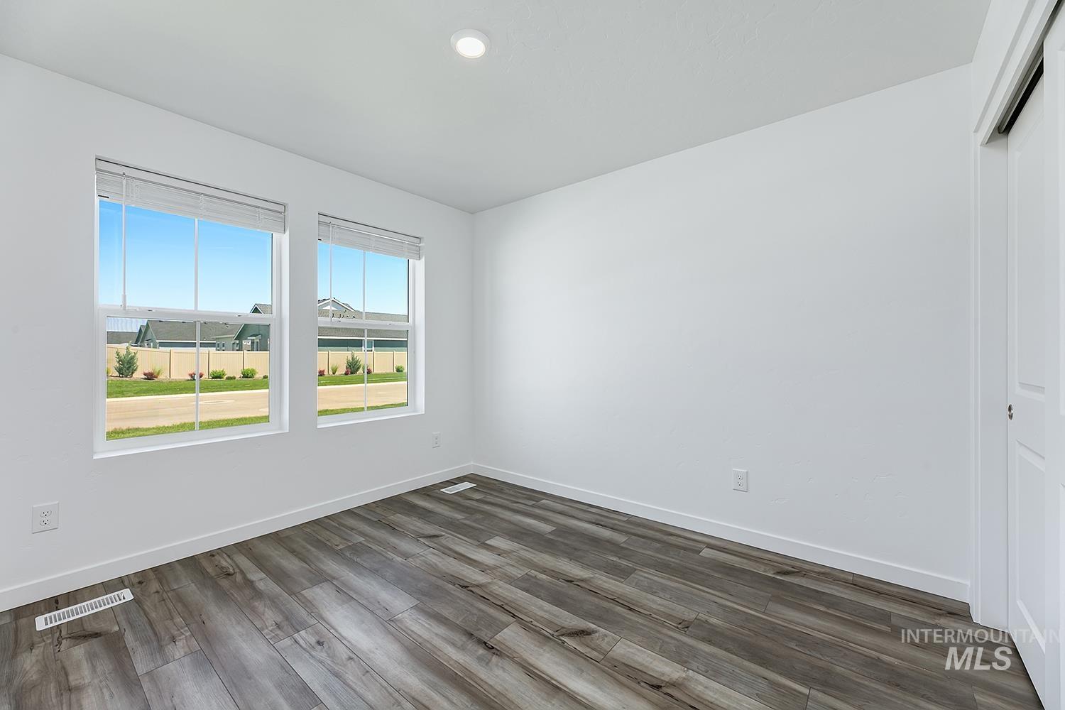 18255 N Brambleberry Way Property Photo 16