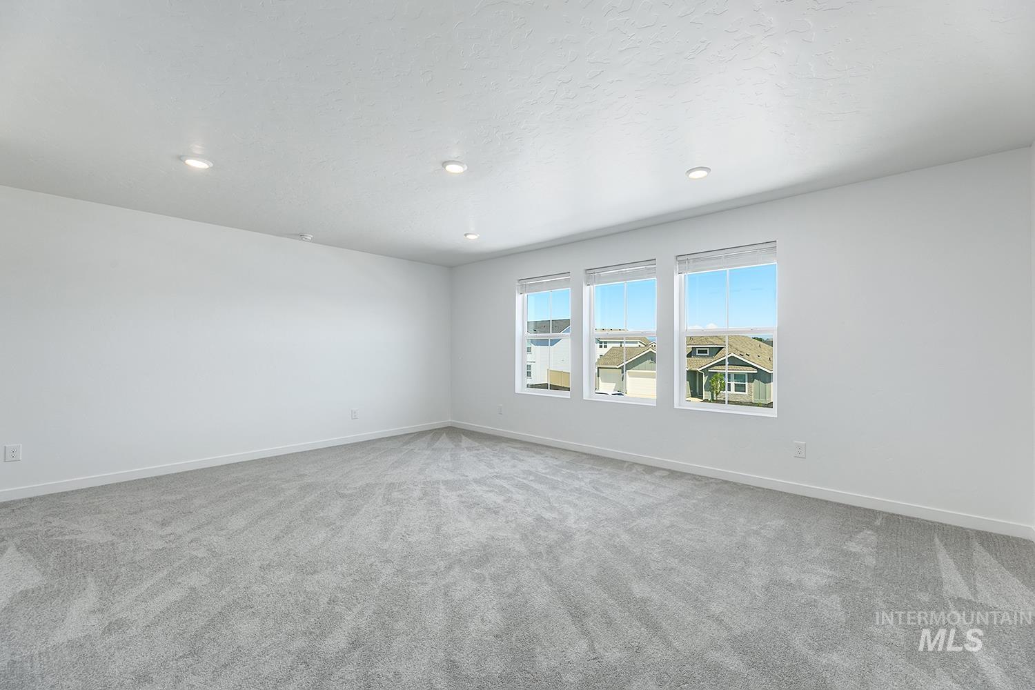 18255 N Brambleberry Way Property Photo 17