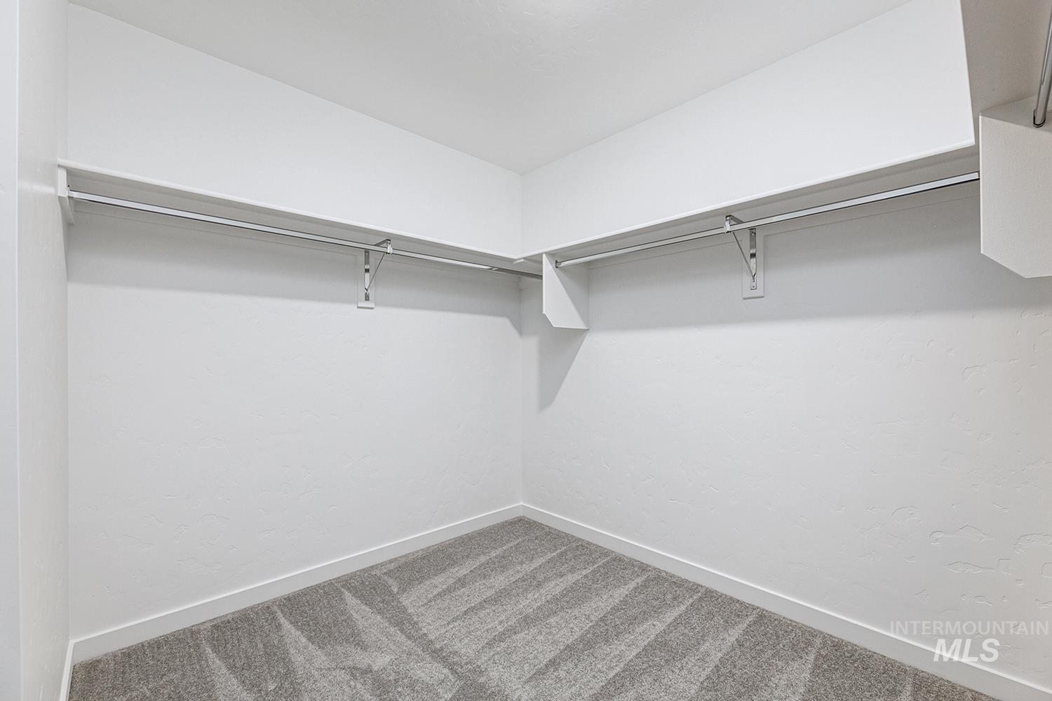 18255 N Brambleberry Way Property Photo 21