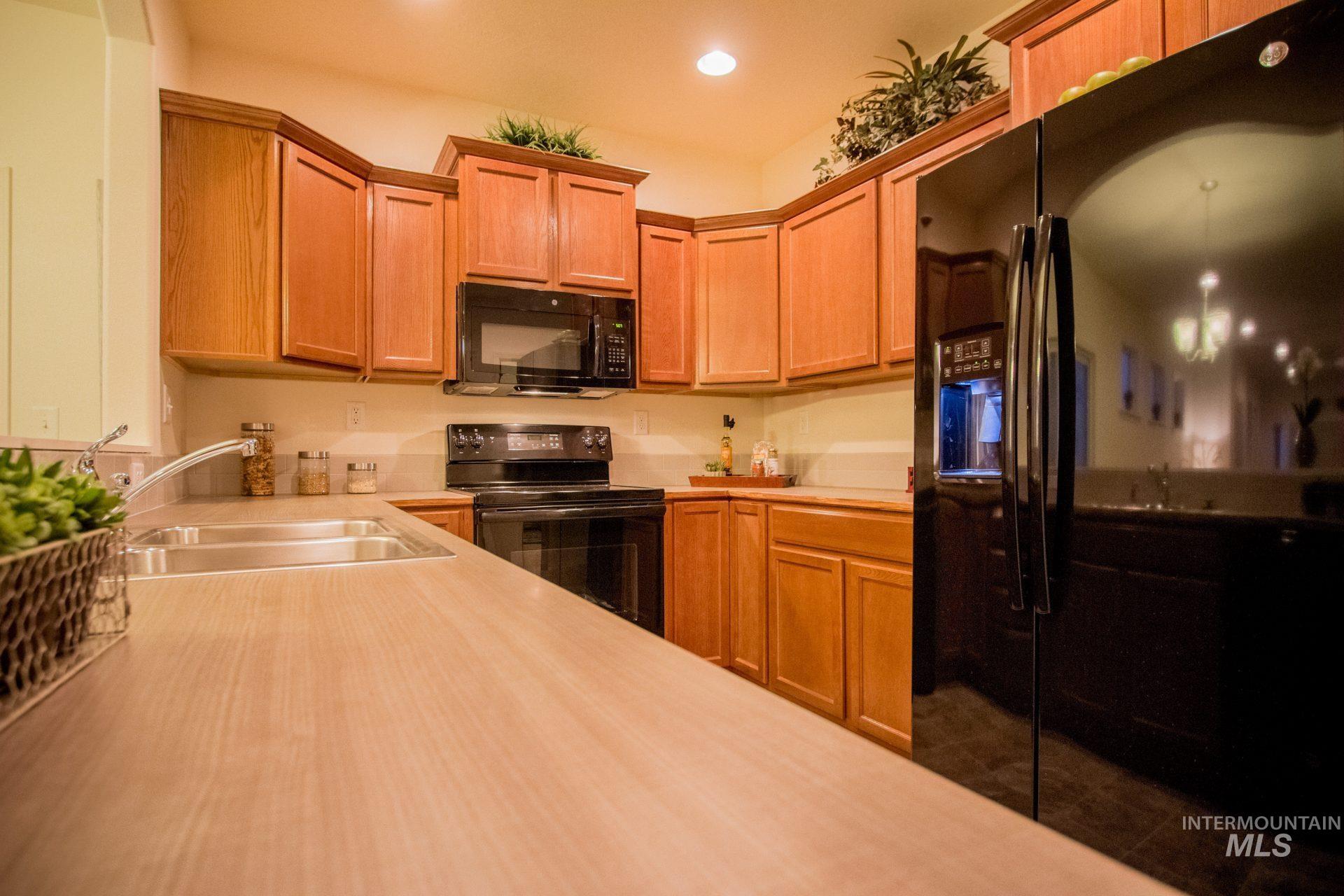 11286 Shadow Glen Drive Property Photo 6