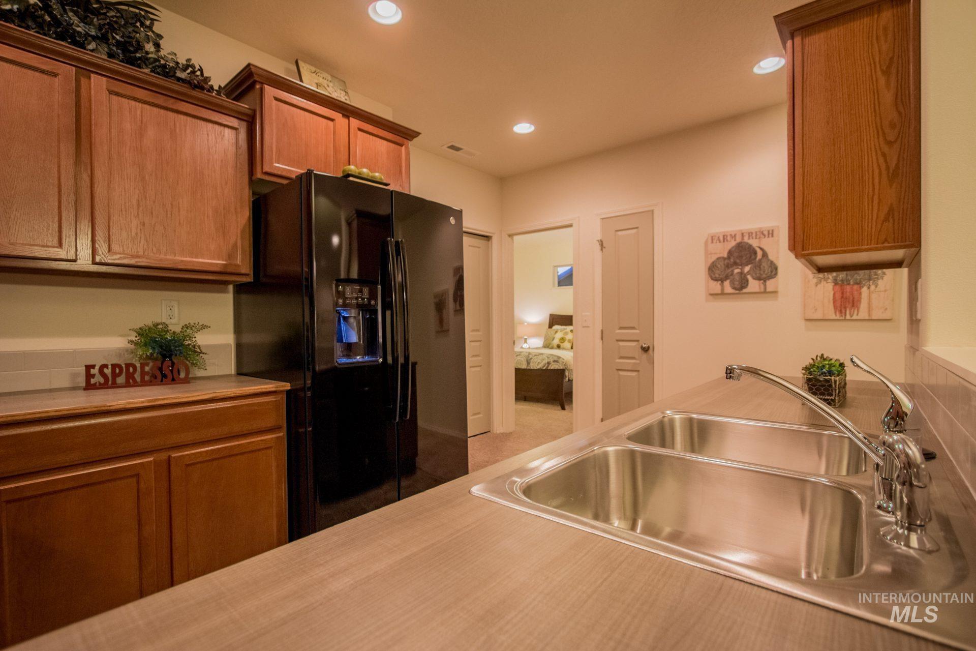 11286 Shadow Glen Drive Property Photo 8
