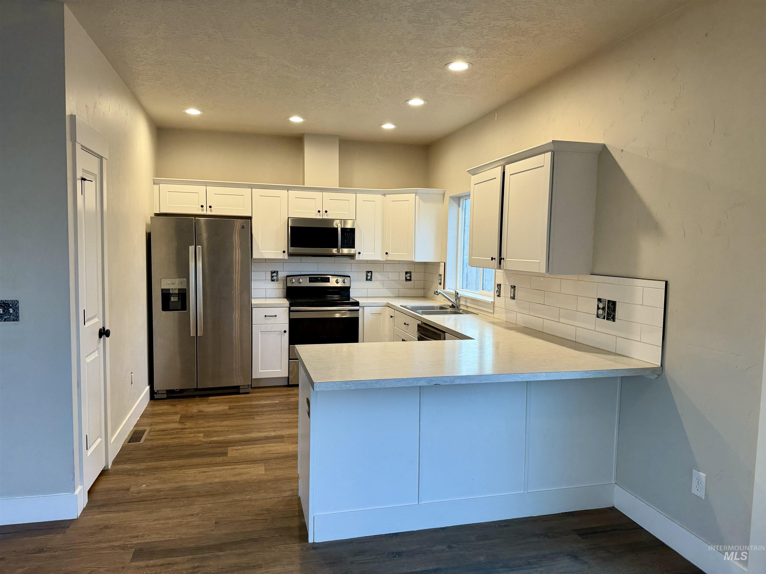 20 W Owyhee Ave Property Photo 14