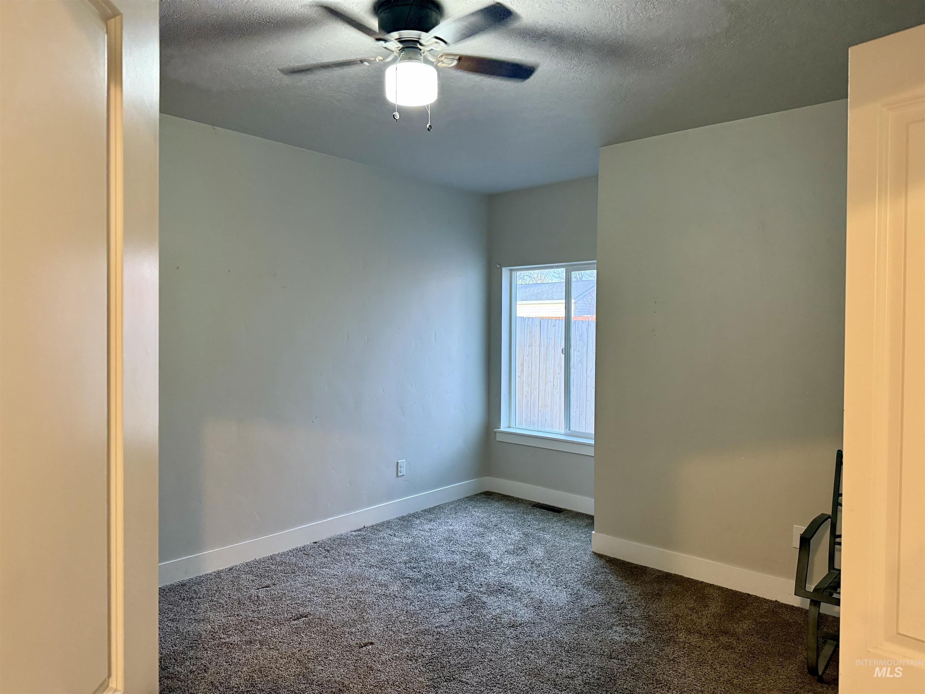 20 W Owyhee Ave Property Photo 19