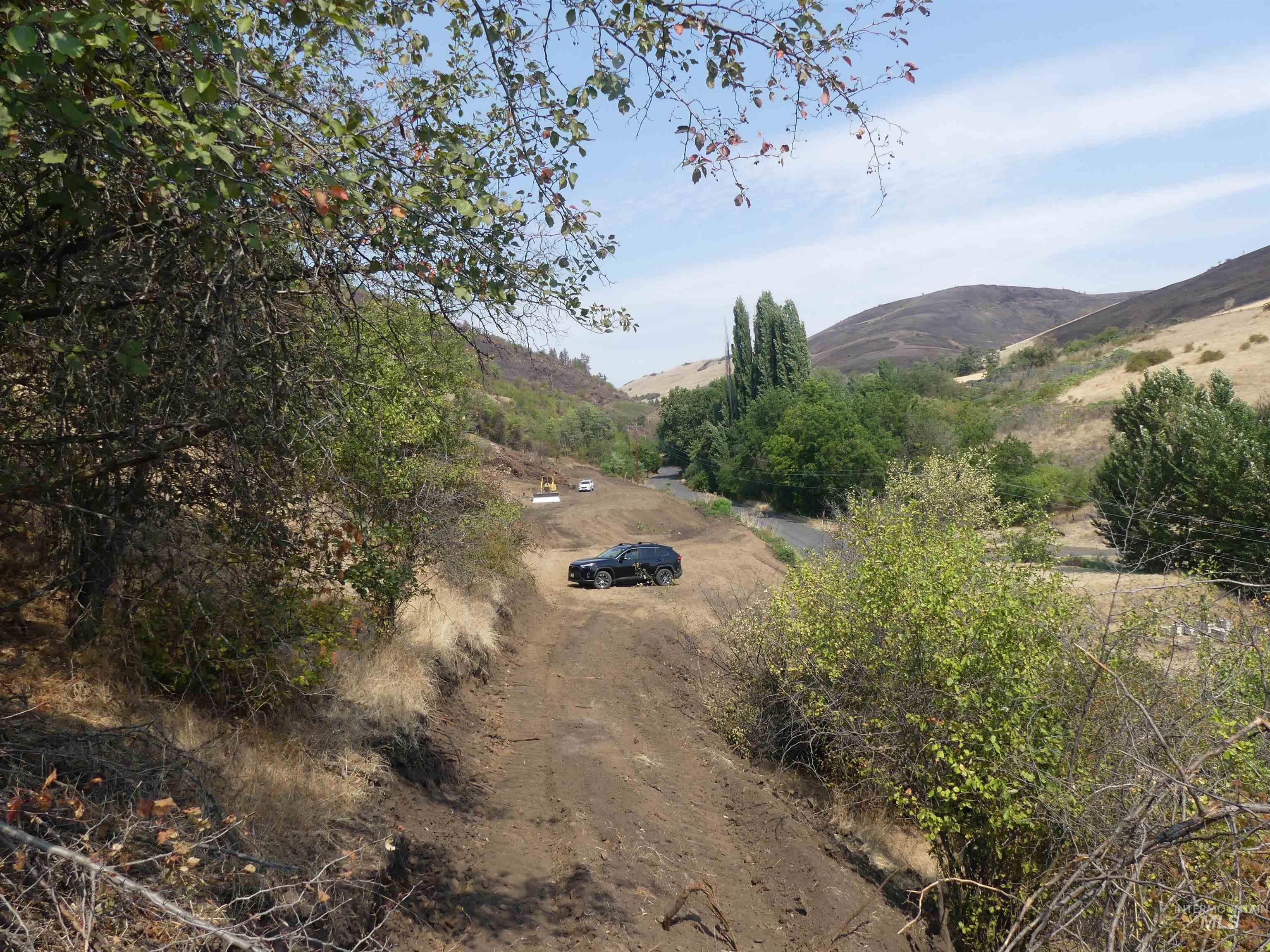 18090 Hubbard Gulch Property Photo 6