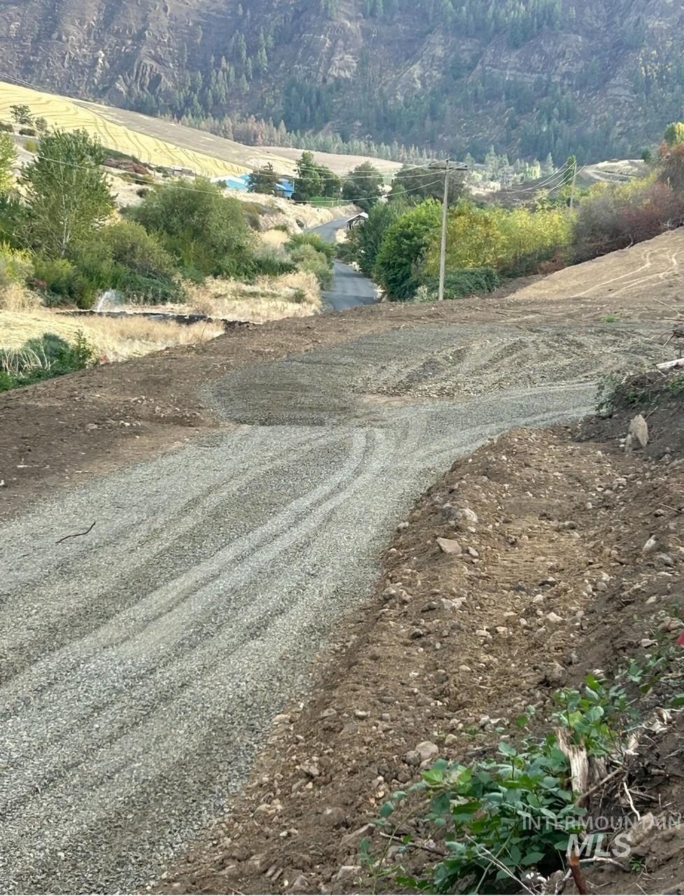 18090 Hubbard Gulch Property Photo 14