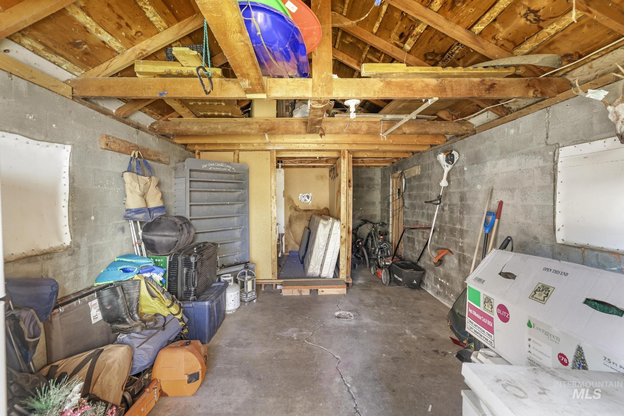 1125 Idaho Street Property Photo 6
