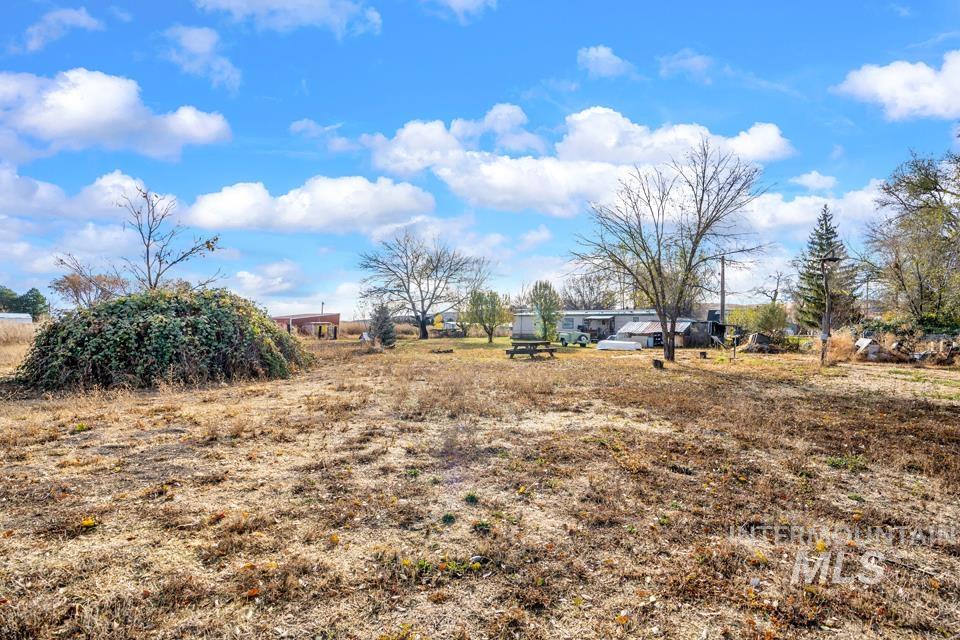 9350 Dewey Rd Property Photo 11