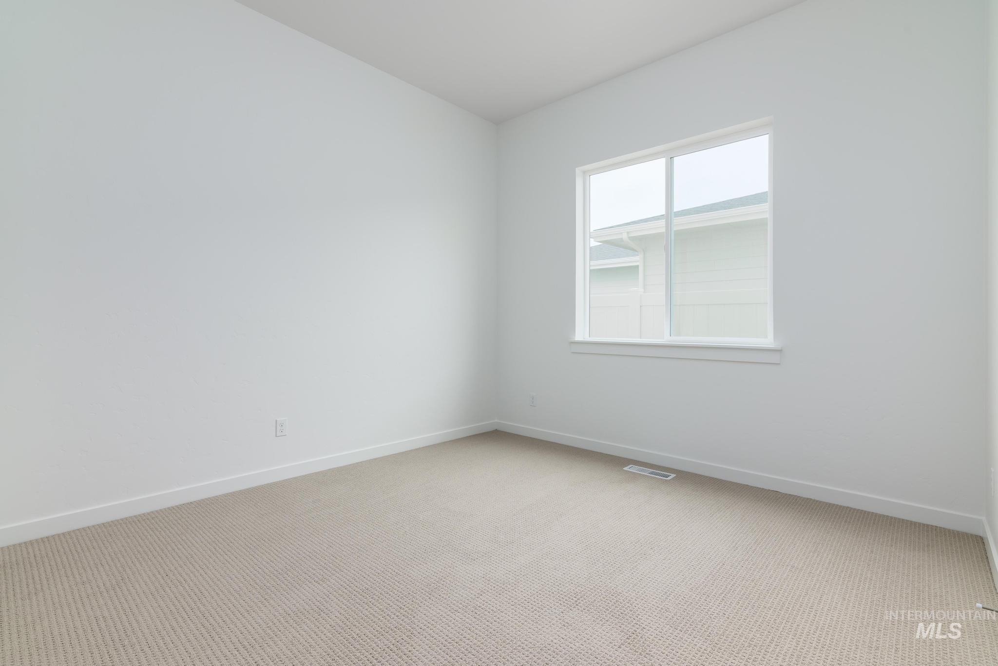 8617 W Pond Pine St Property Photo 21