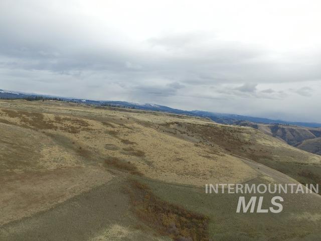 1753 Drake Rd. Property Photo 17