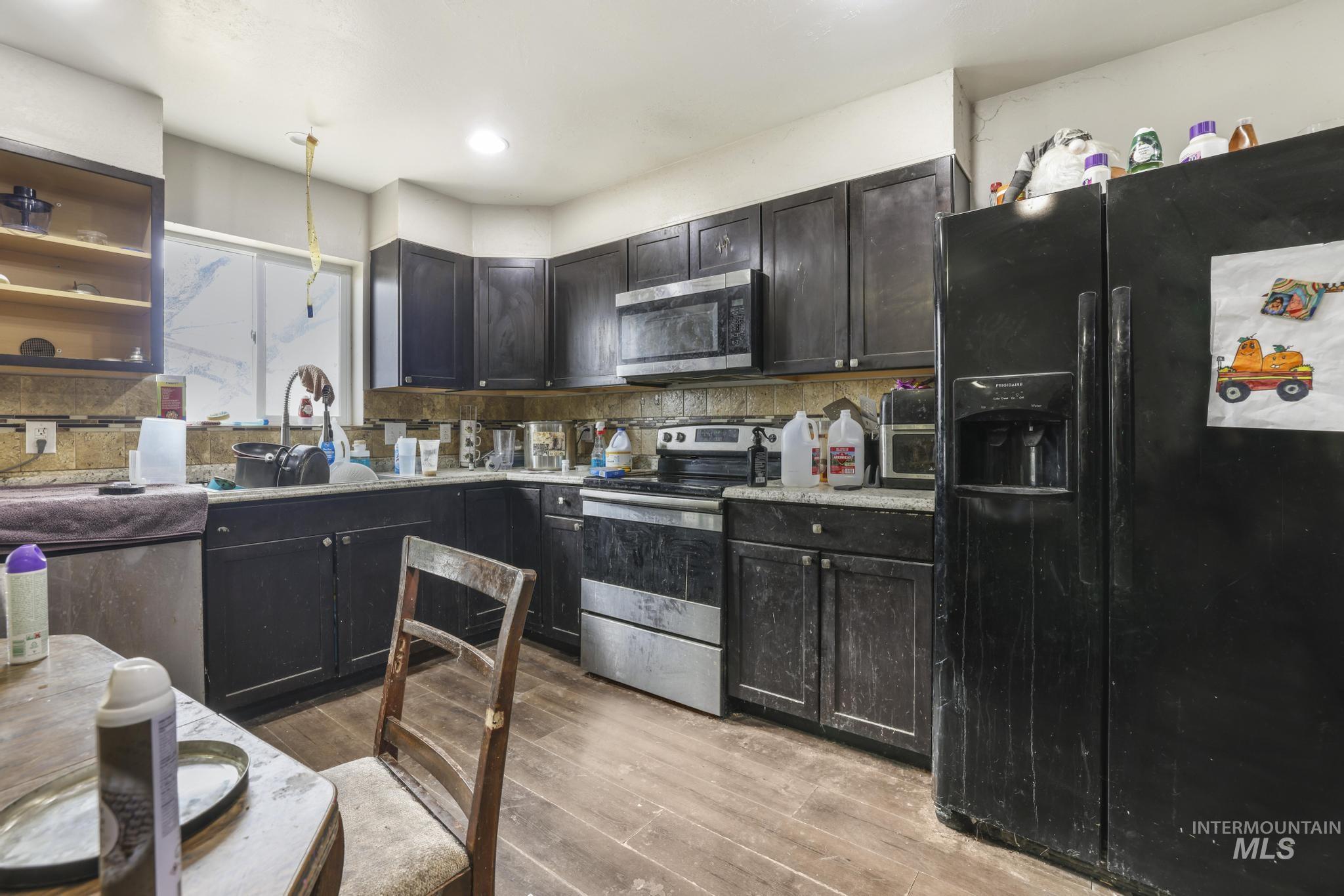 110 7th Street Property Photo 7