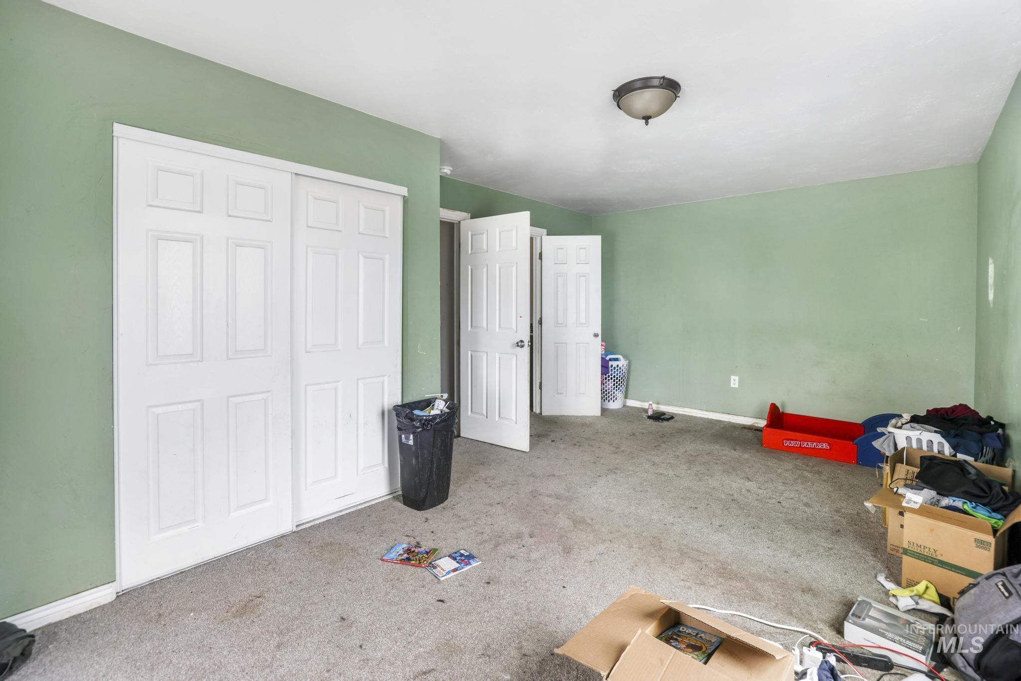110 7th Street Property Photo 9