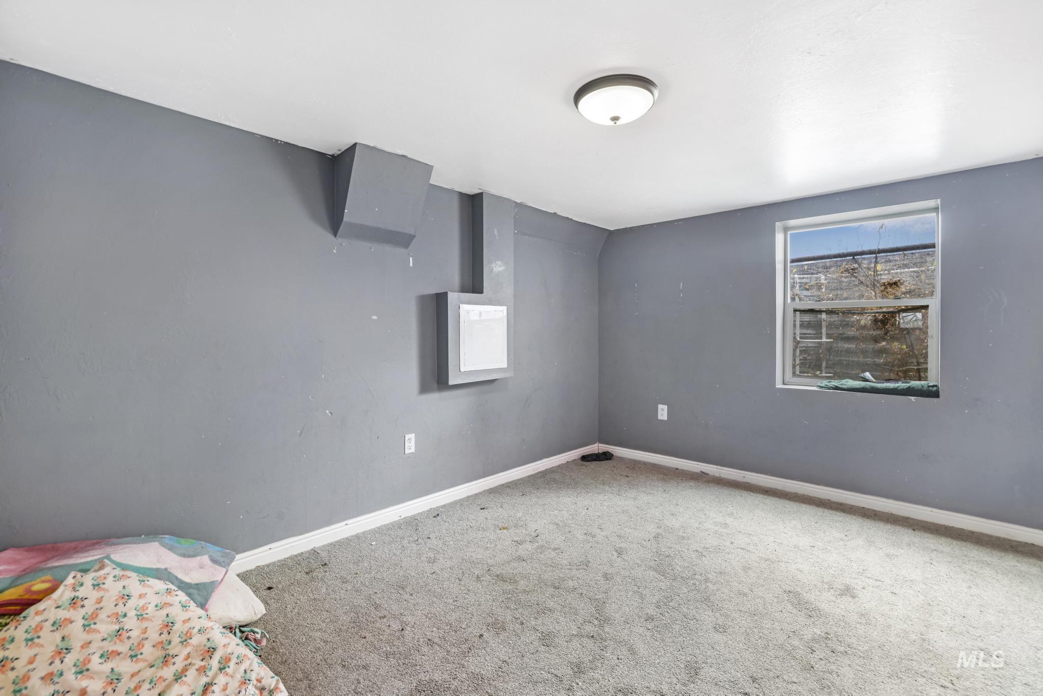 110 7th Street Property Photo 14