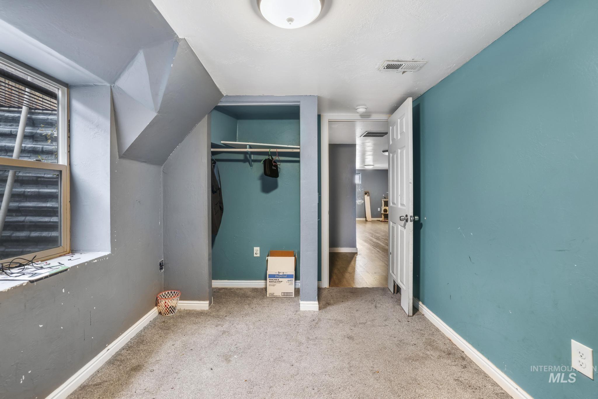 110 7th Street Property Photo 19