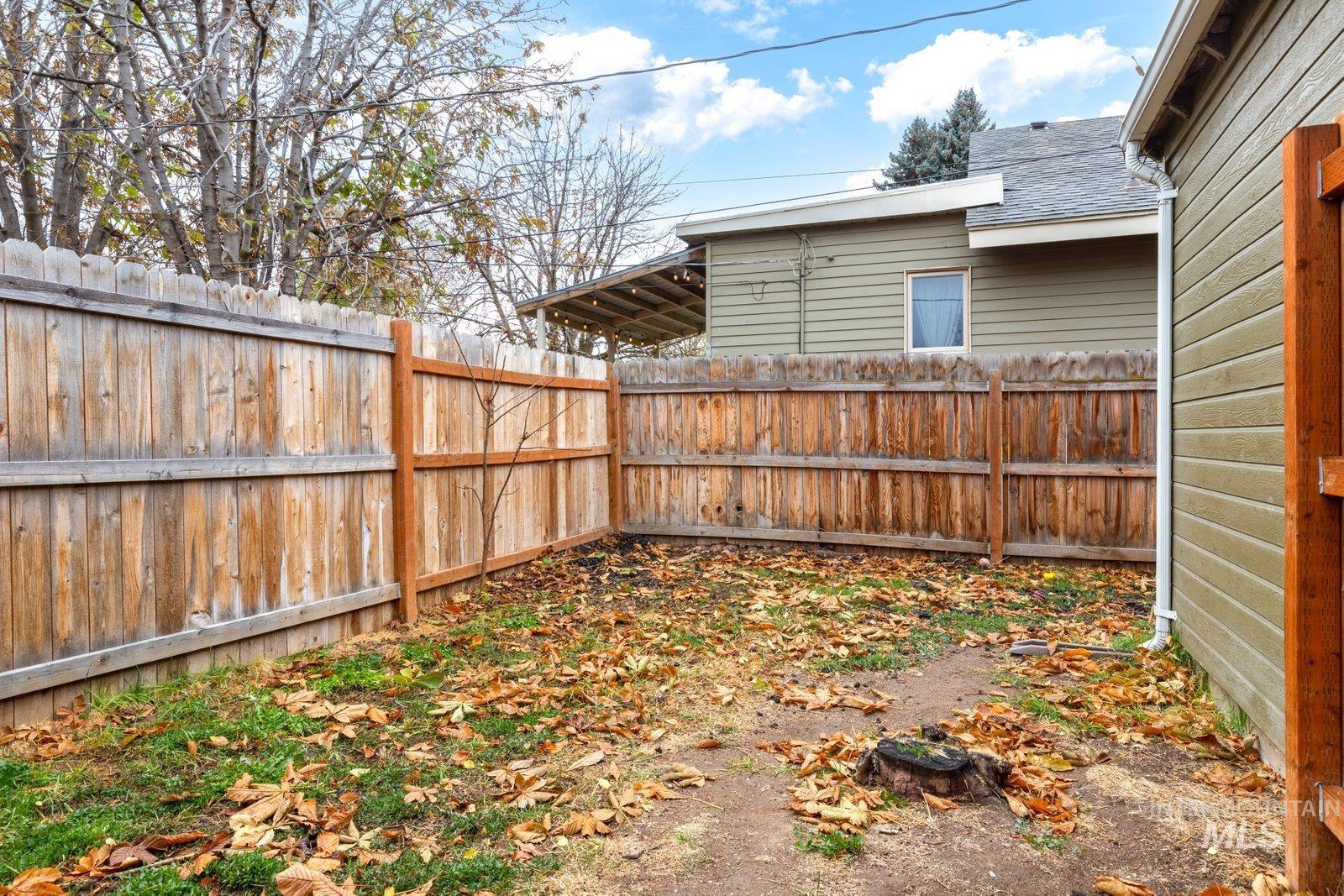 604 19th Ave S. Property Photo 18