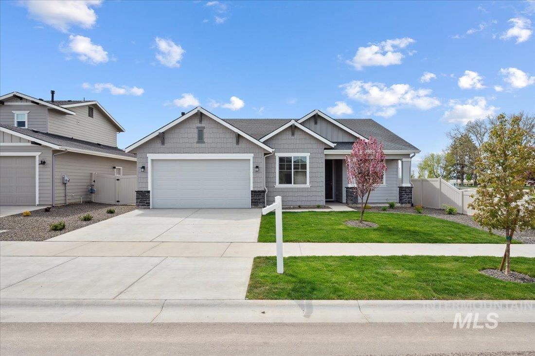 6303 W Pewter Point St Property Photo 2
