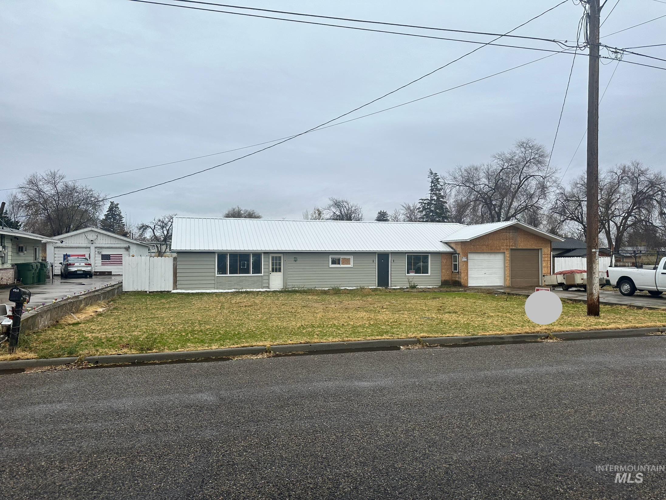 627 Fortner Property Photo