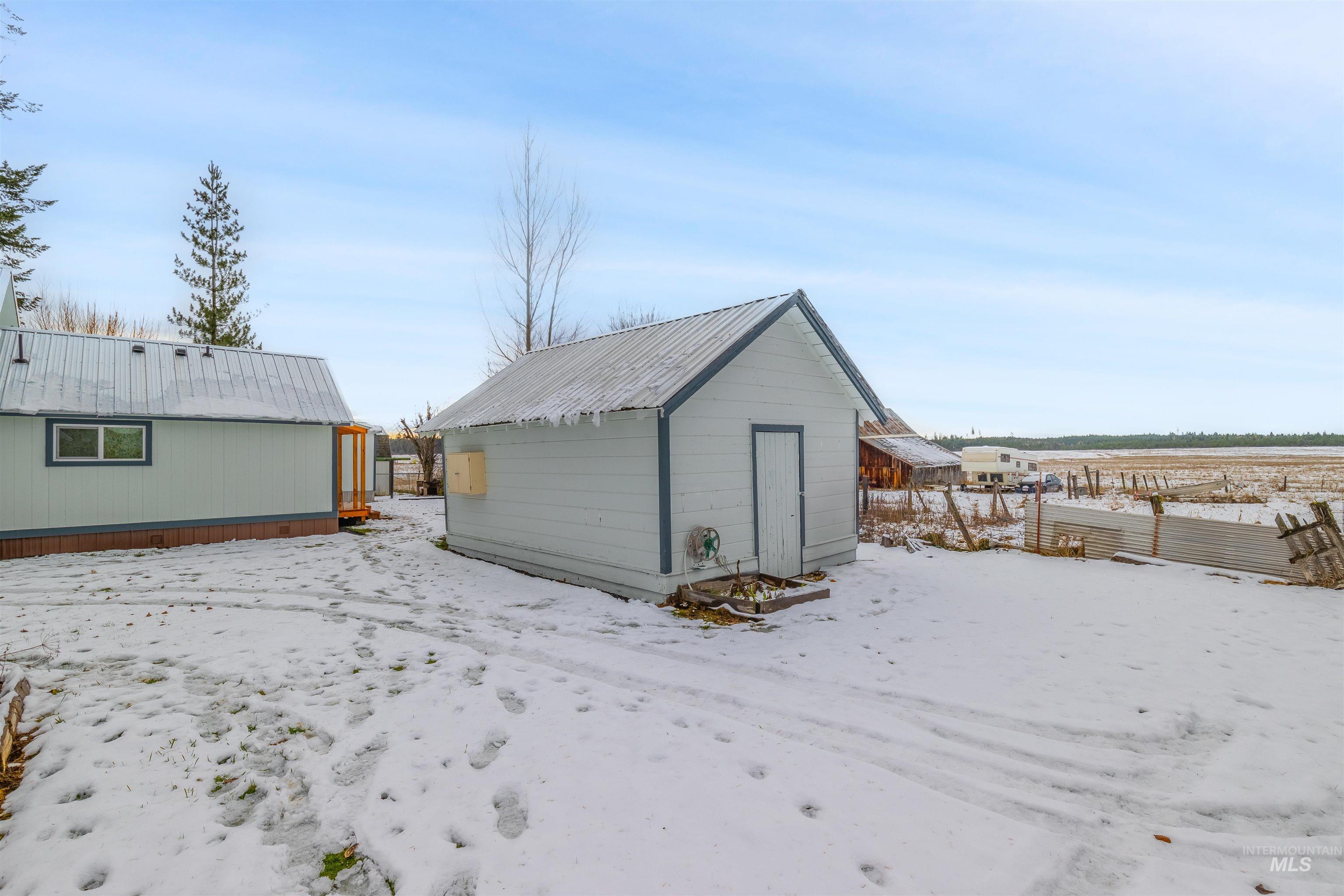 407 Wood Street Property Photo 32