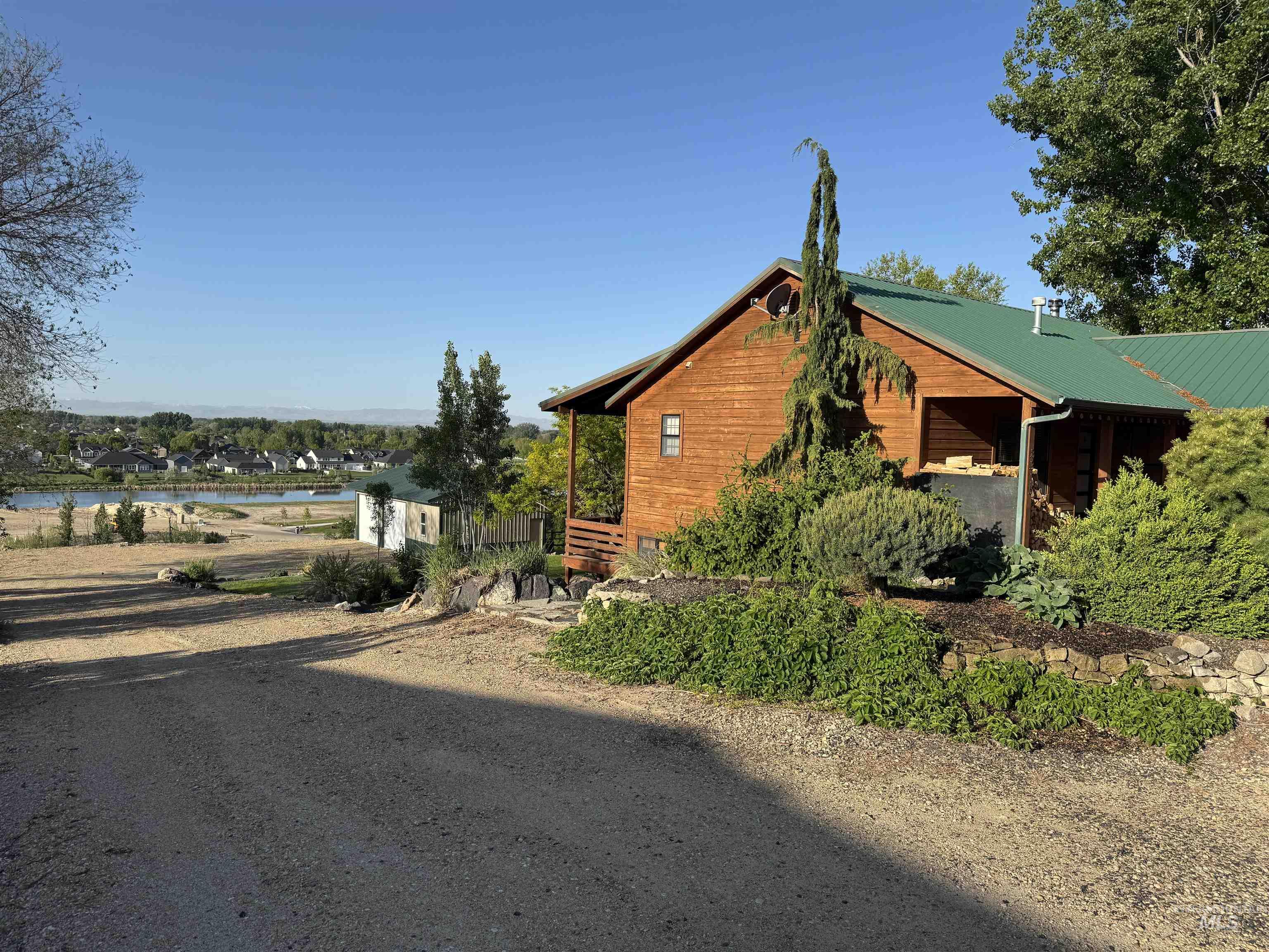 8315 Elk Ridge Ln Property Photo 4