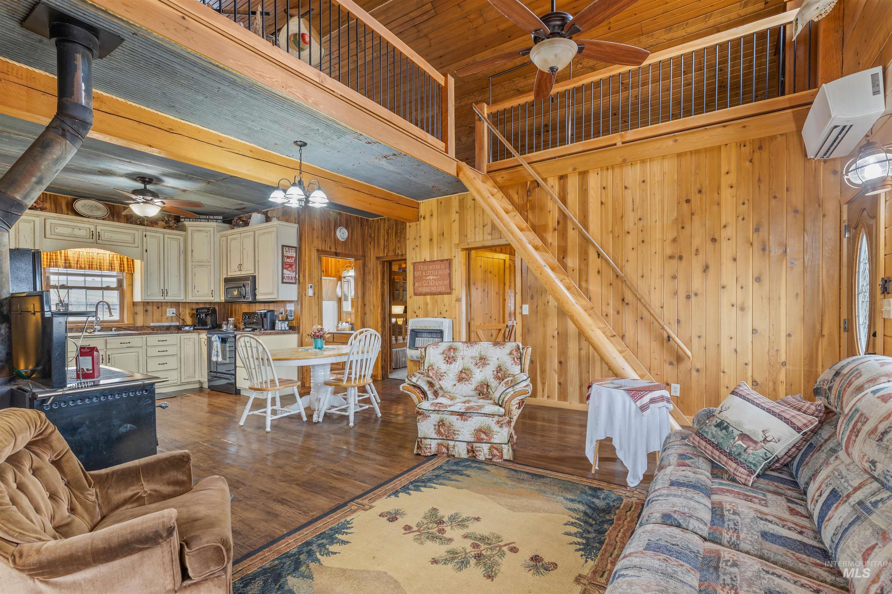 344 Gill Point Rd Property Photo 14