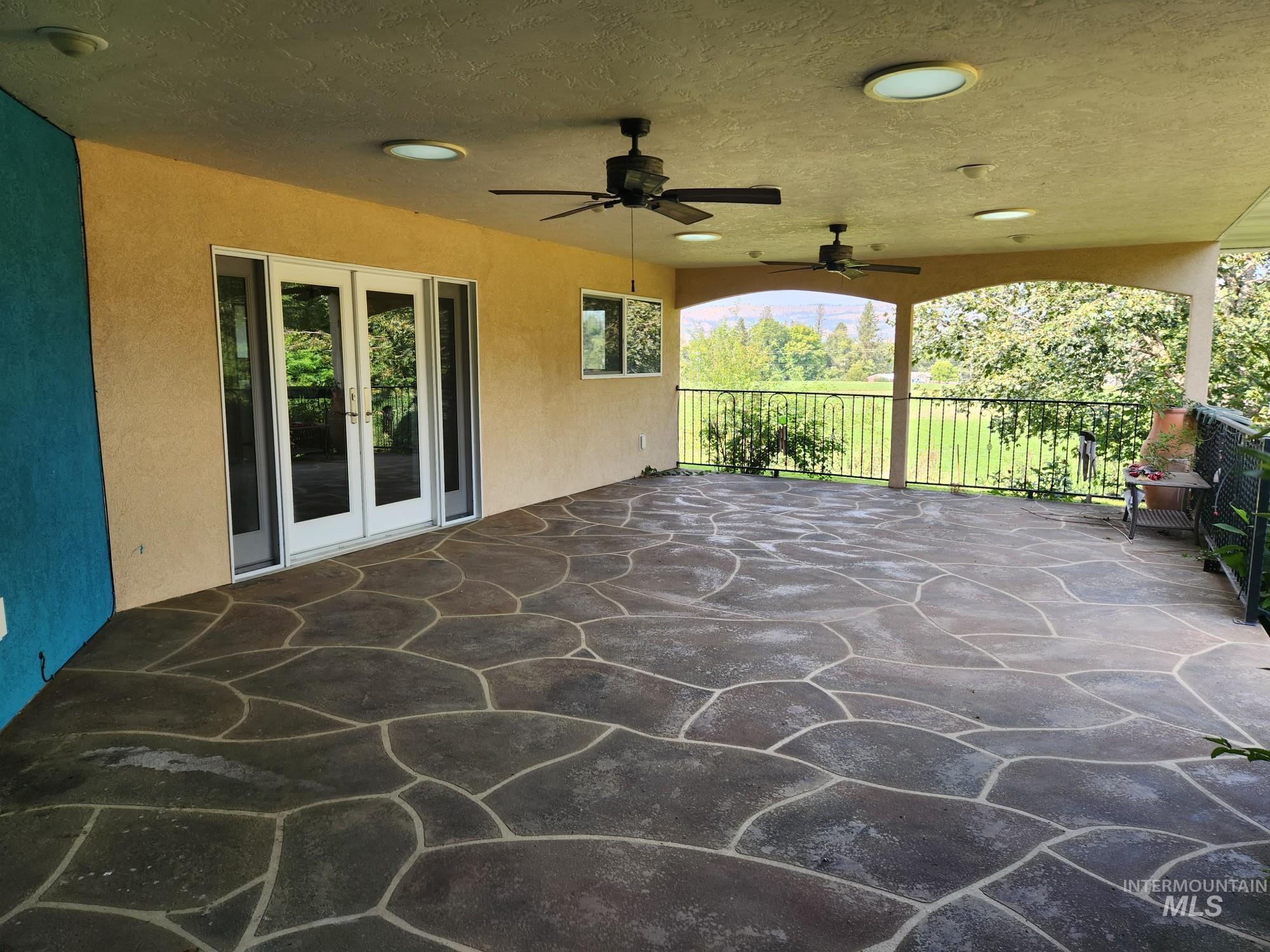 133 Pheasant Drive Property Photo 2