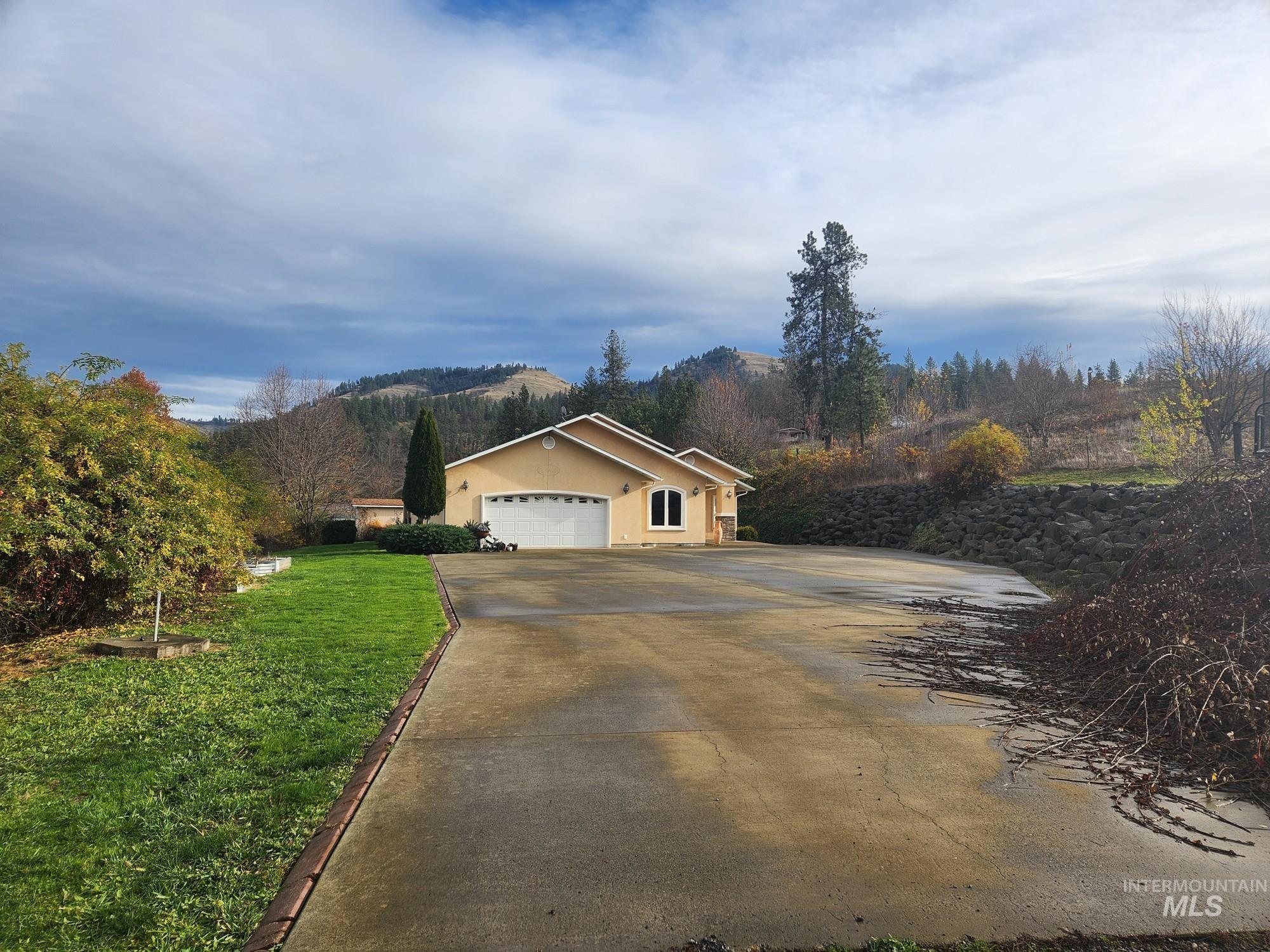 133 Pheasant Drive Property Photo 7
