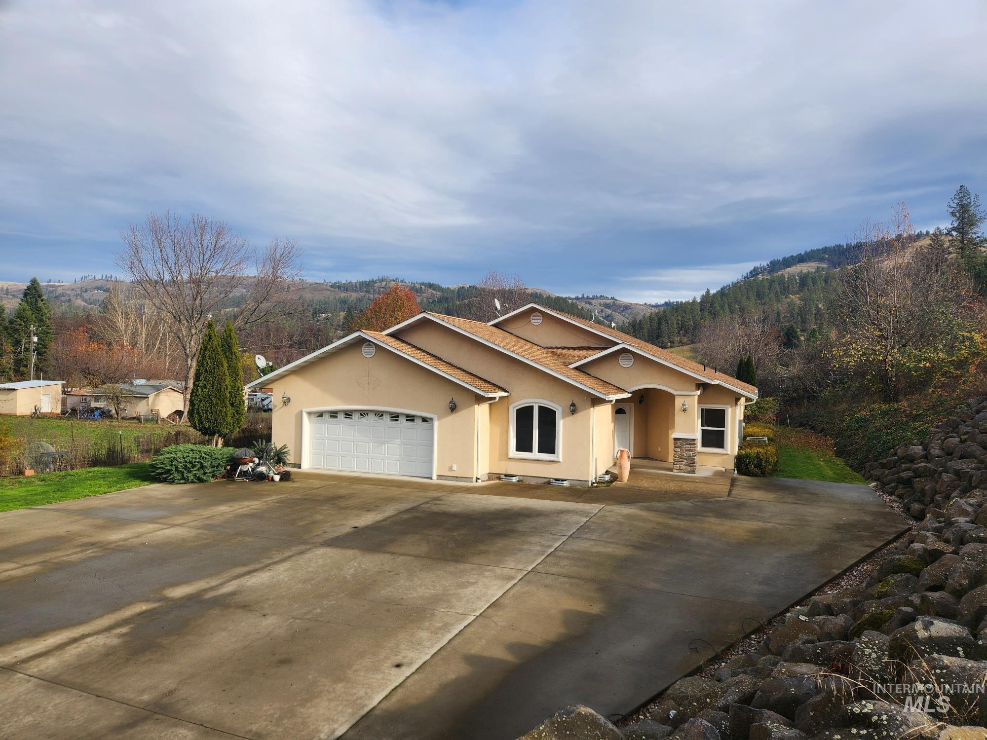 133 Pheasant Drive Property Photo 9